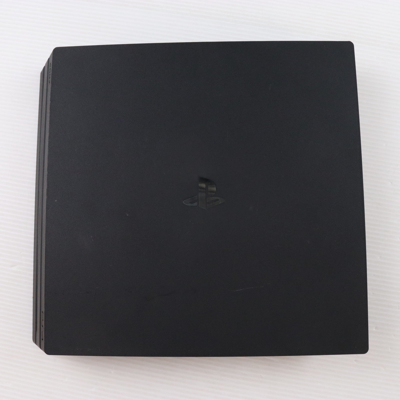 【中古即納】[PS4] (本体) PlayStation 4 Pro(プレイステーション4 プロ) ジェット・ブラック 1TB SIE(CUH-7000BB01)(20161110)
