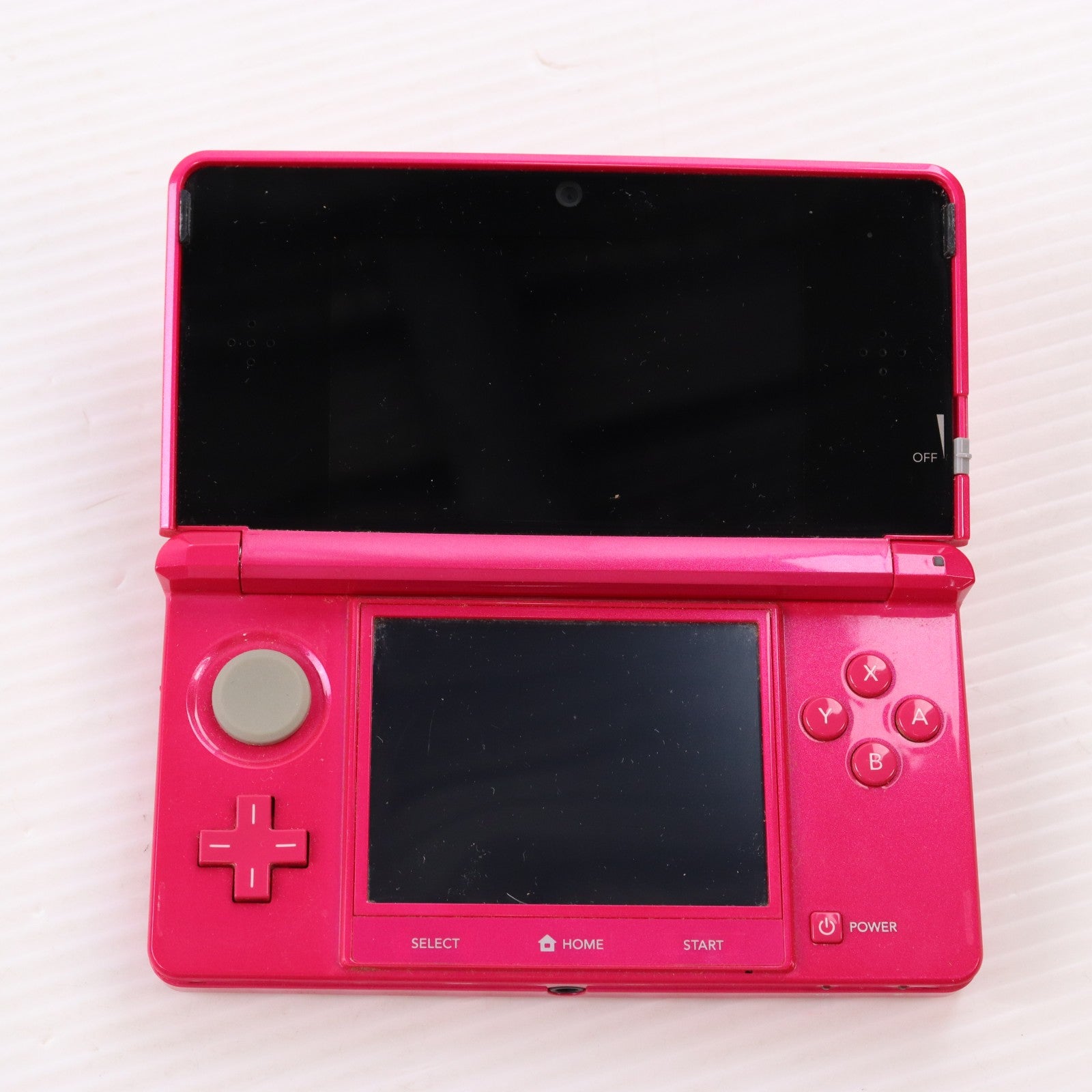 【中古即納】[3DS] (本体) ニンテンドー3DS グロスピンク 任天堂(CTR-S-PDBA)(20130320)