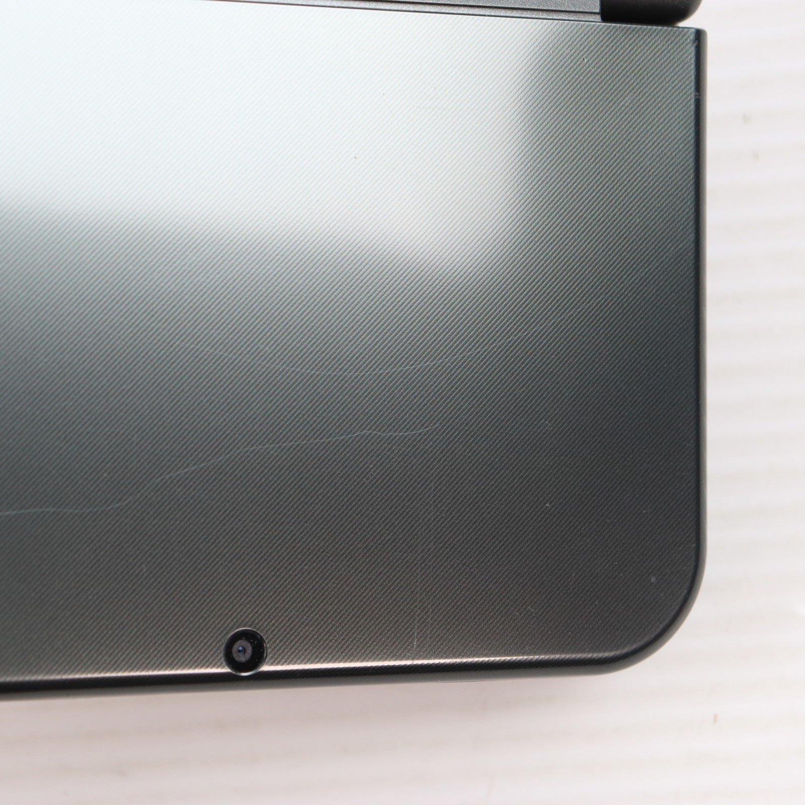 【中古即納】[3DS] (本体) Newニンテンドー3DS LL メタリックブラック 任天堂(RED-S-VAAA)(20141011)