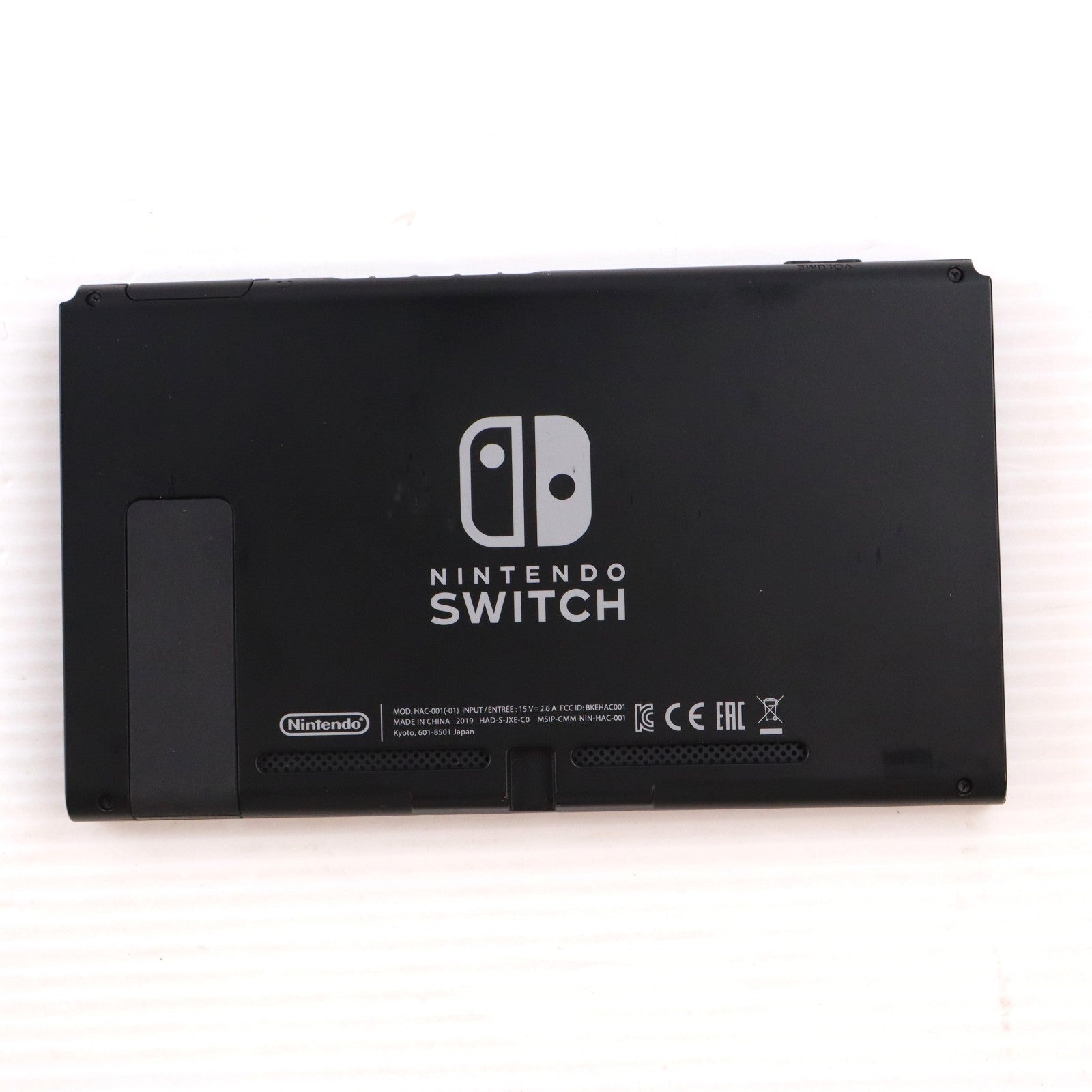 【中古即納】[Switch] (本体) Nintendo Switch(ニンテンドースイッチ) Joy-Con(L)/R グレー 任天堂(HAD-S-KAAAA)(20190830)