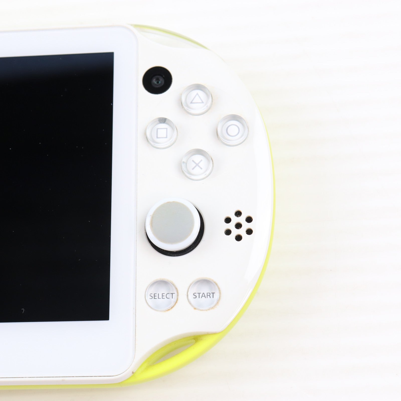 【中古即納】[PSVita] (本体) PlayStation Vita(プレイステーション ヴィータ) Wi-Fiモデル ライムグリーン/ホワイト SCE(PCH-2000ZA13)(20131010)