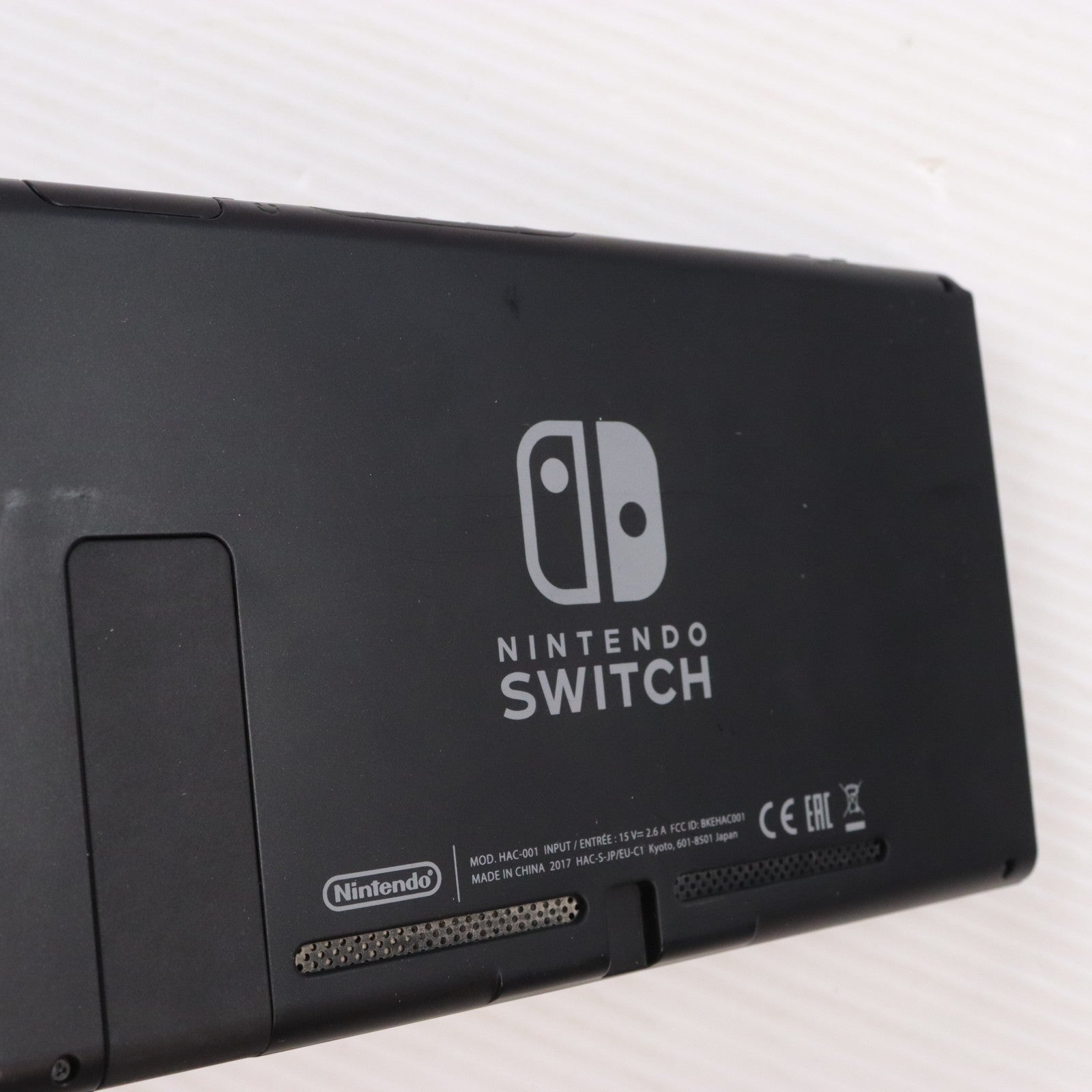 【中古即納】[Switch] (本体) Nintendo Switch(ニンテンドースイッチ) Joy-Con(L)/R グレー 任天堂(HAC-S-KAAAA)(20170303)
