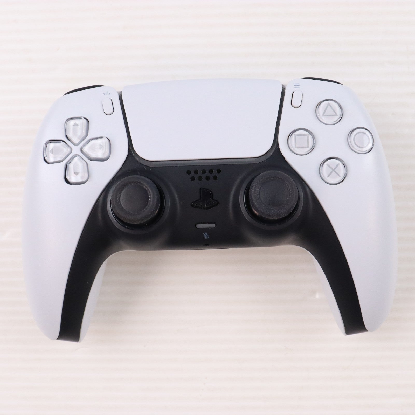 【中古即納】[PS5] (本体) PlayStation 5(プレイステーション5) SIE(CFI-1000A01)(20201112)