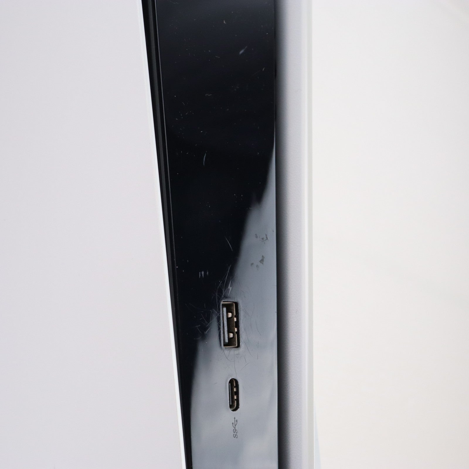 【中古即納】[PS5] (本体) PlayStation 5(プレイステーション5) SIE(CFI-1000A01)(20201112)
