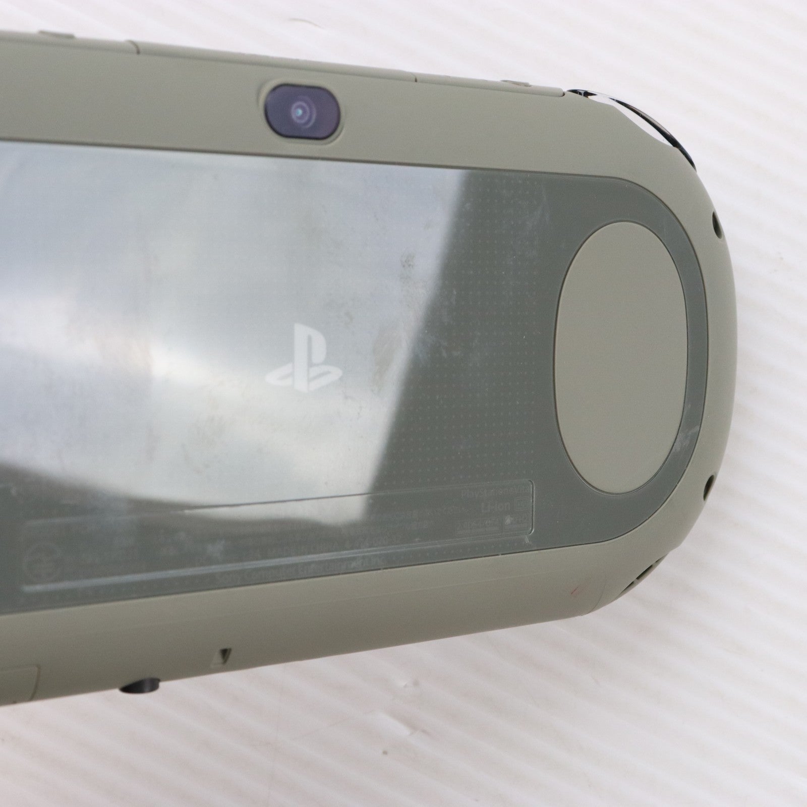 【中古即納】[PSVita] (本体) PlayStation Vita(プレイステーション ヴィータ) Wi-Fiモデル カーキ/ブラック SCE(PCH-2000ZA16)(20131010)