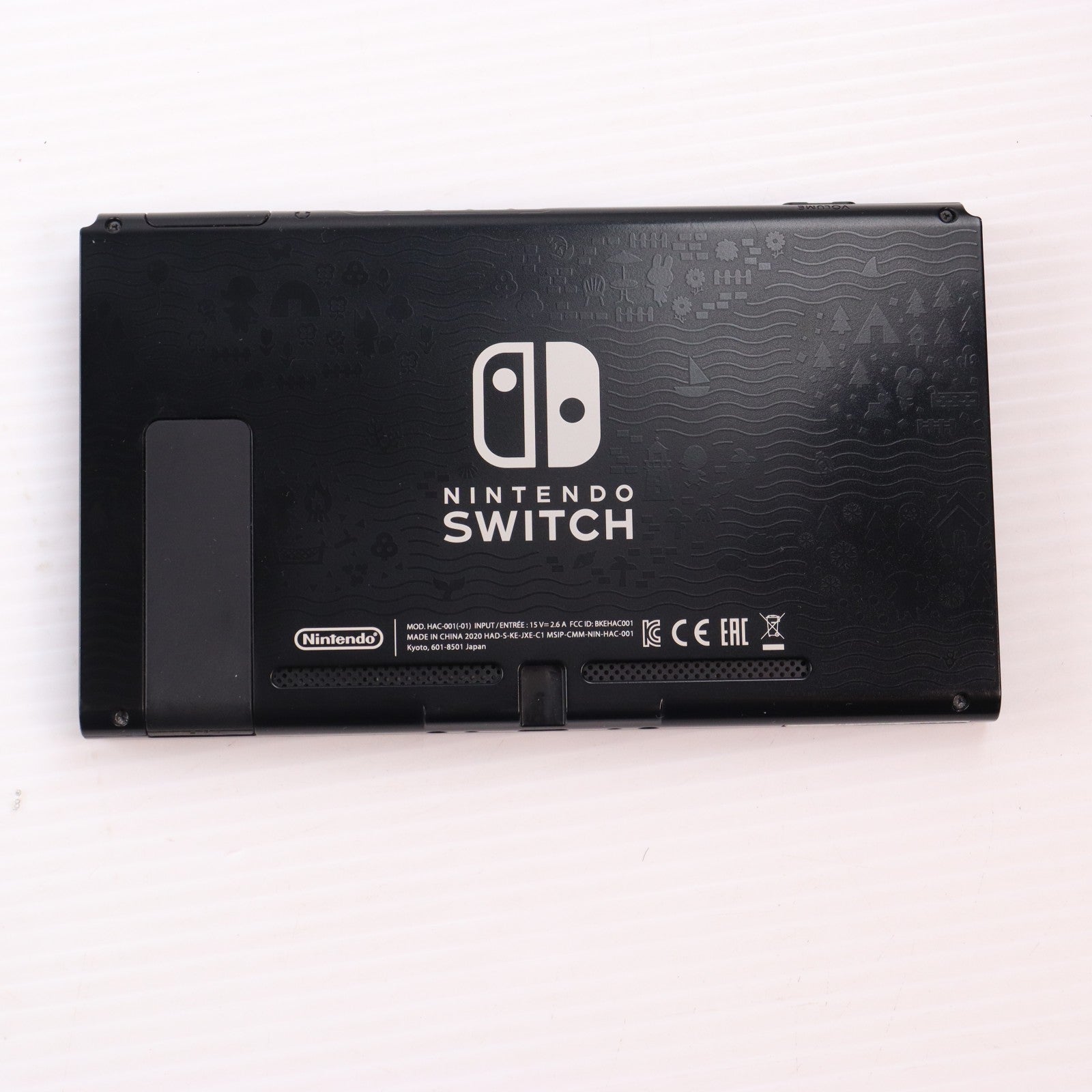 【中古即納】[Switch] (本体)(ソフト無し) Nintendo Switch(ニンテンドースイッチ) あつまれ どうぶつの森セット 任天堂(HAD-S-KEAGC)(20200320)