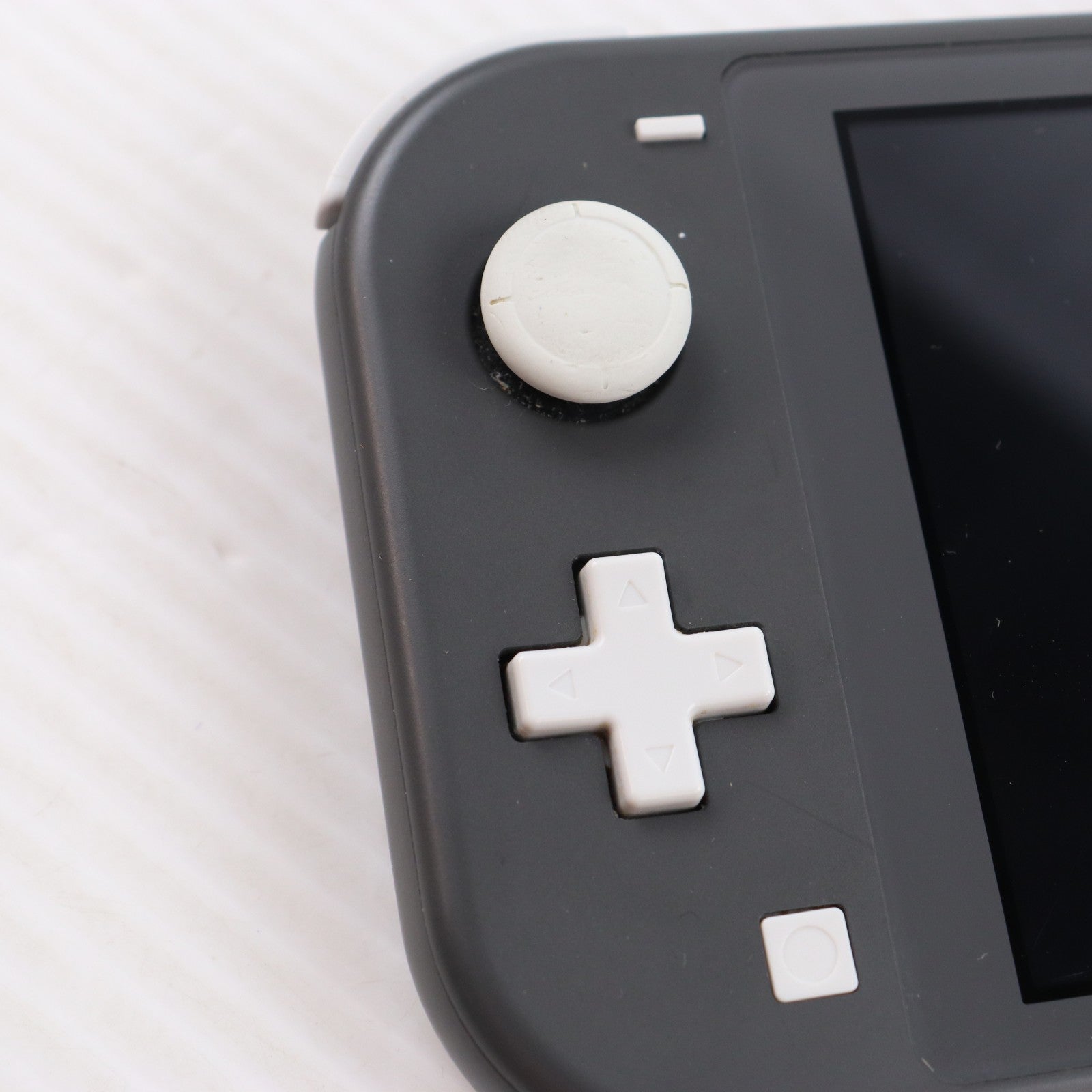【中古即納】[Switch] (本体) Nintendo Switch Lite(ニンテンドースイッチライト) グレー 任天堂(HDH-S-GAZAA)(20190920)