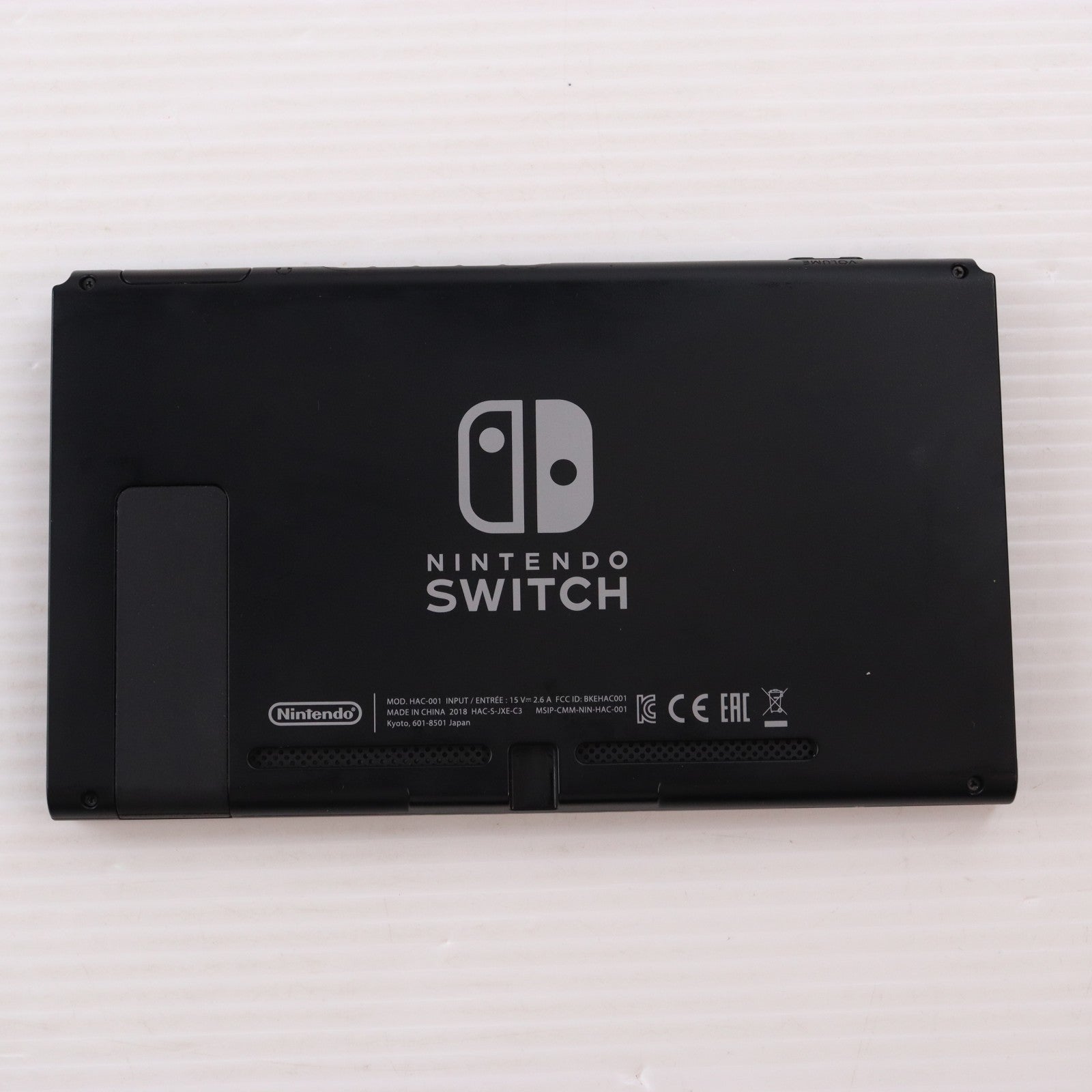 【中古即納】[Switch] (本体) Nintendo Switch(ニンテンドースイッチ) Joy-Con(L)/R グレー 任天堂(HAC-S-KAAAA)(20170303)
