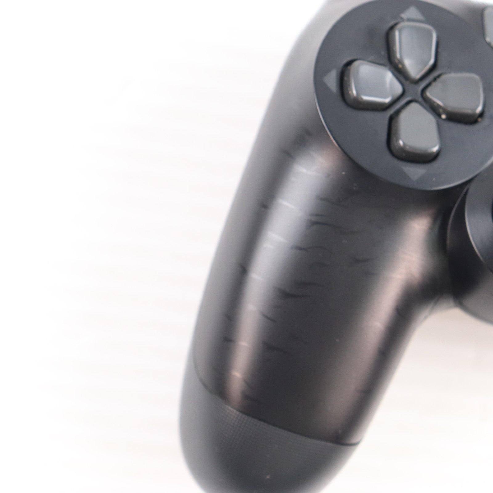 【中古即納】[PS4] (本体) PlayStation 4(プレイステーション4) ジェット・ブラック 1TB SIE(CUH-2200BB01)(20180625)