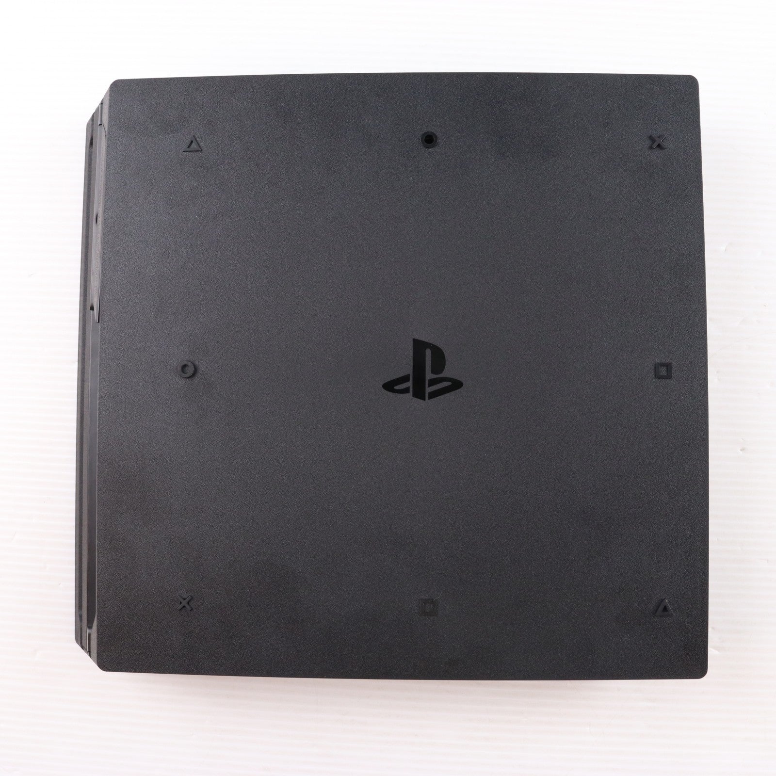 【中古即納】[PS4] (本体) PlayStation 4 Pro(プレイステーション4 プロ) ジェット・ブラック 1TB SIE(CUH-7200BB01)(20180927)