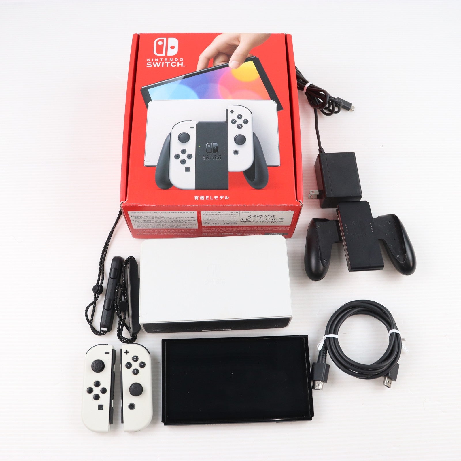 【中古即納】[Switch] (本体) Nintendo Switch(ニンテンドースイッチ) 有機ELモデル Joy-Con(L)/(R) ホワイト 任天堂(HEG-S-KAAAA)(20211008)