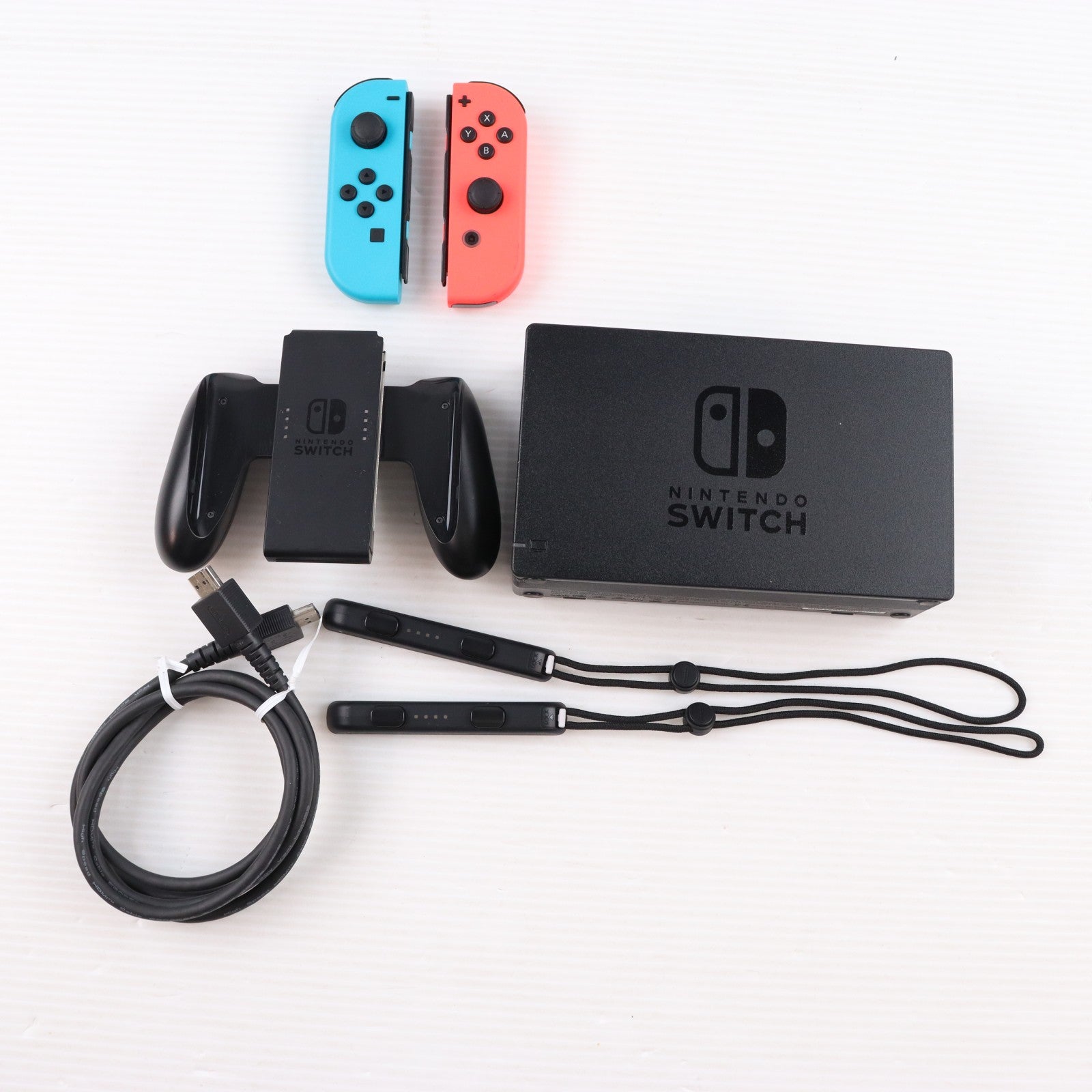 【中古即納】[Switch] (本体) Nintendo Switch(ニンテンドースイッチ) 有機ELモデル Joy-Con(L) ネオンブルー/R ネオンレッド 任天堂(HEG-S-KABAA)(20211008)