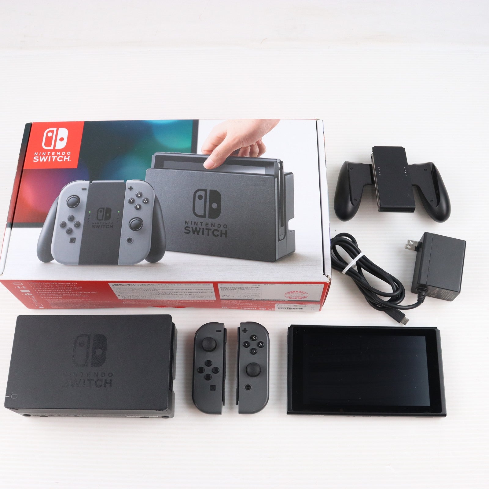 【中古即納】[Switch] (本体) Nintendo Switch(ニンテンドースイッチ) Joy-Con(L)/R グレー 任天堂(HAC-S-KAAAA)(20170303)
