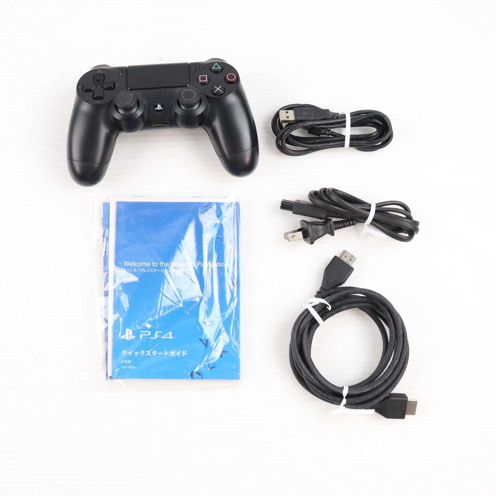 【中古即納】[PS4] (本体) PlayStation 4(プレイステーション4) ジェット・ブラック HDD500GB SCE(CUH-1200AB01)(20150625)