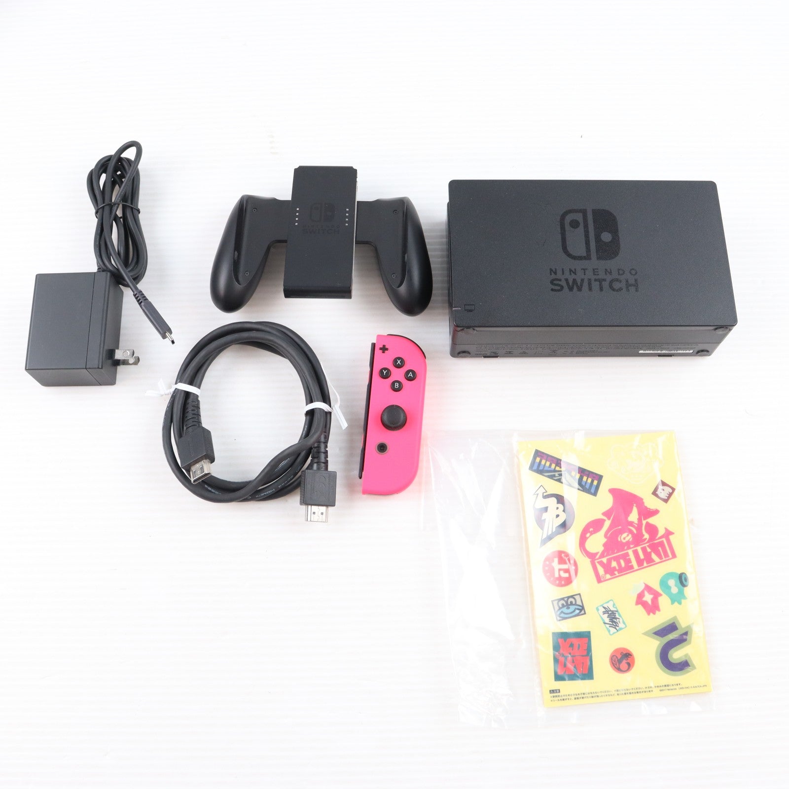 【中古即納】[Switch] (本体) Nintendo Switch(ニンテンドースイッチ) スプラトゥーン2セット 任天堂(HAC-S-KACEA)(20170721)