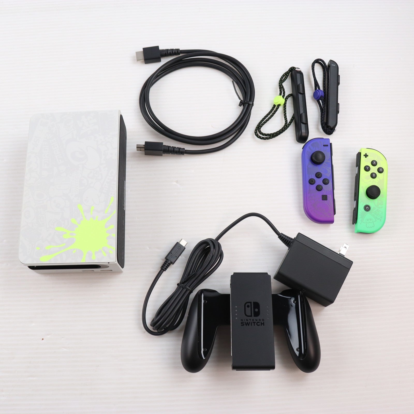 【中古即納】[Switch] (本体) Nintendo Switch(ニンテンドースイッチ) 有機ELモデル スプラトゥーン3エディション 任天堂(HEG-S-KCAAA)(20220826)