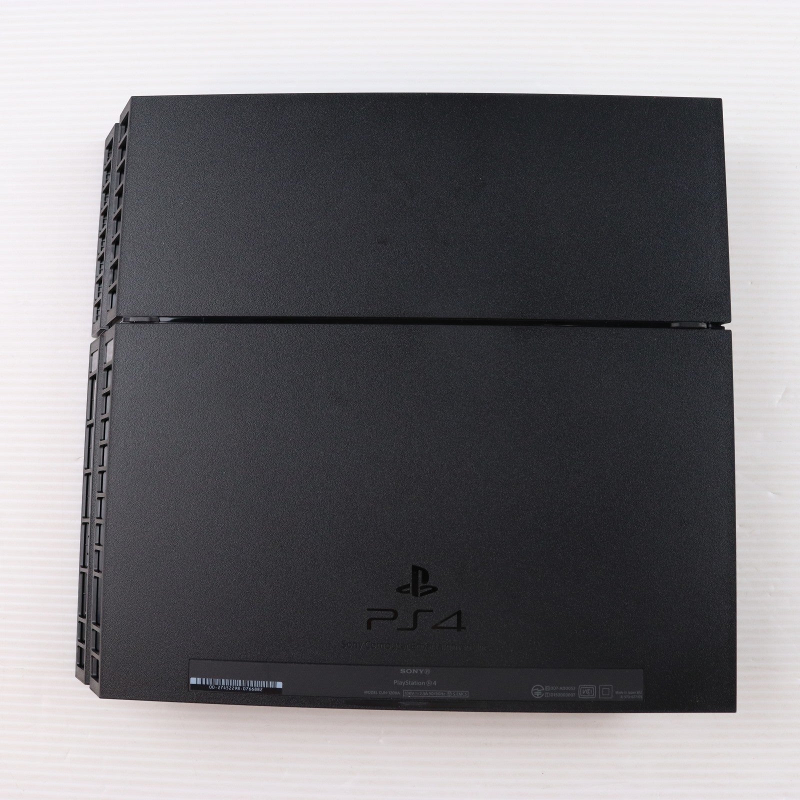 【中古即納】[PS4] (本体) PlayStation 4(プレイステーション4) ジェット・ブラック HDD500GB SCE(CUH-1200AB01)(20150625)
