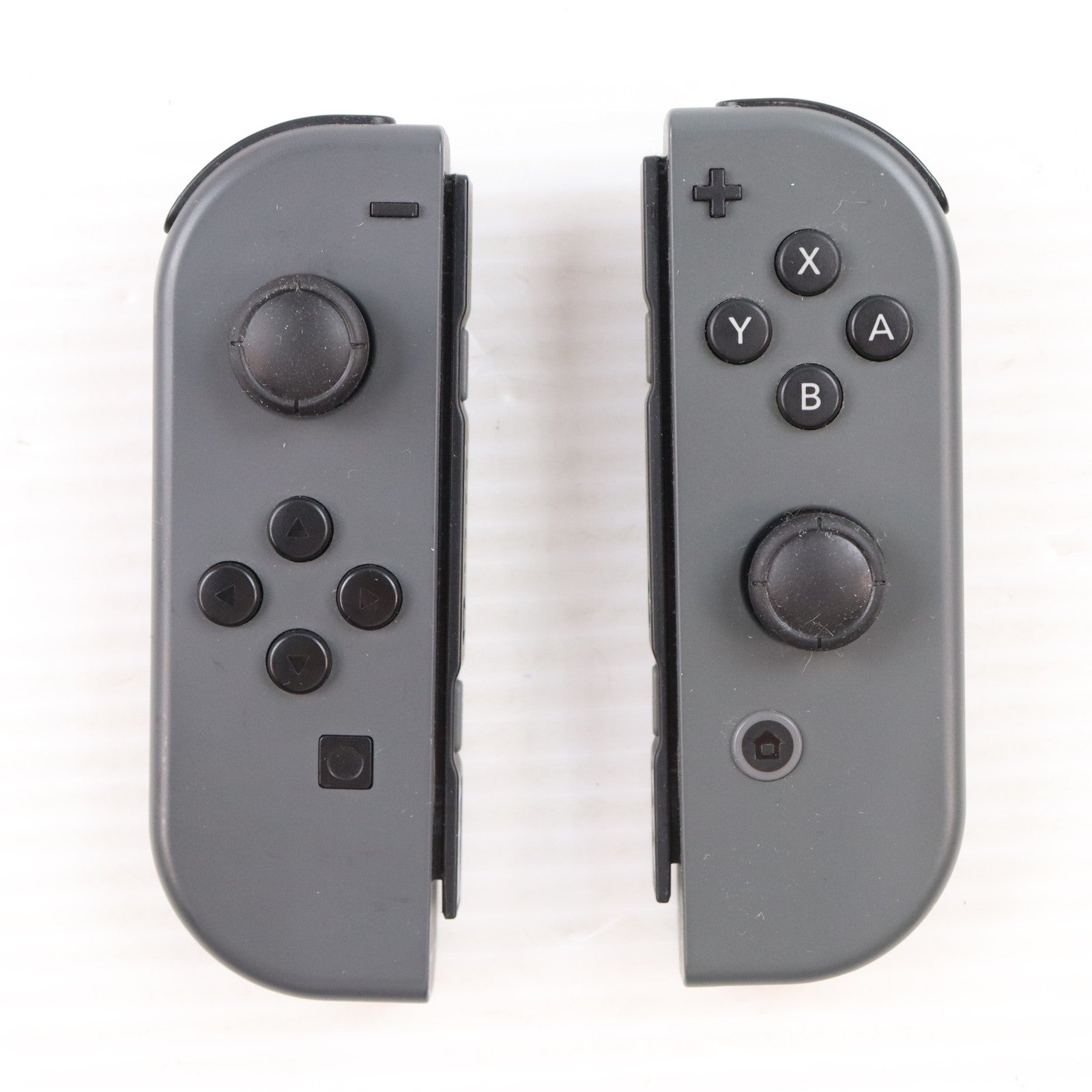 【中古即納】[Switch] (本体) Nintendo Switch(ニンテンドースイッチ) Joy-Con(L)/R グレー 任天堂(HAC-S-KAAAA)(20170303)