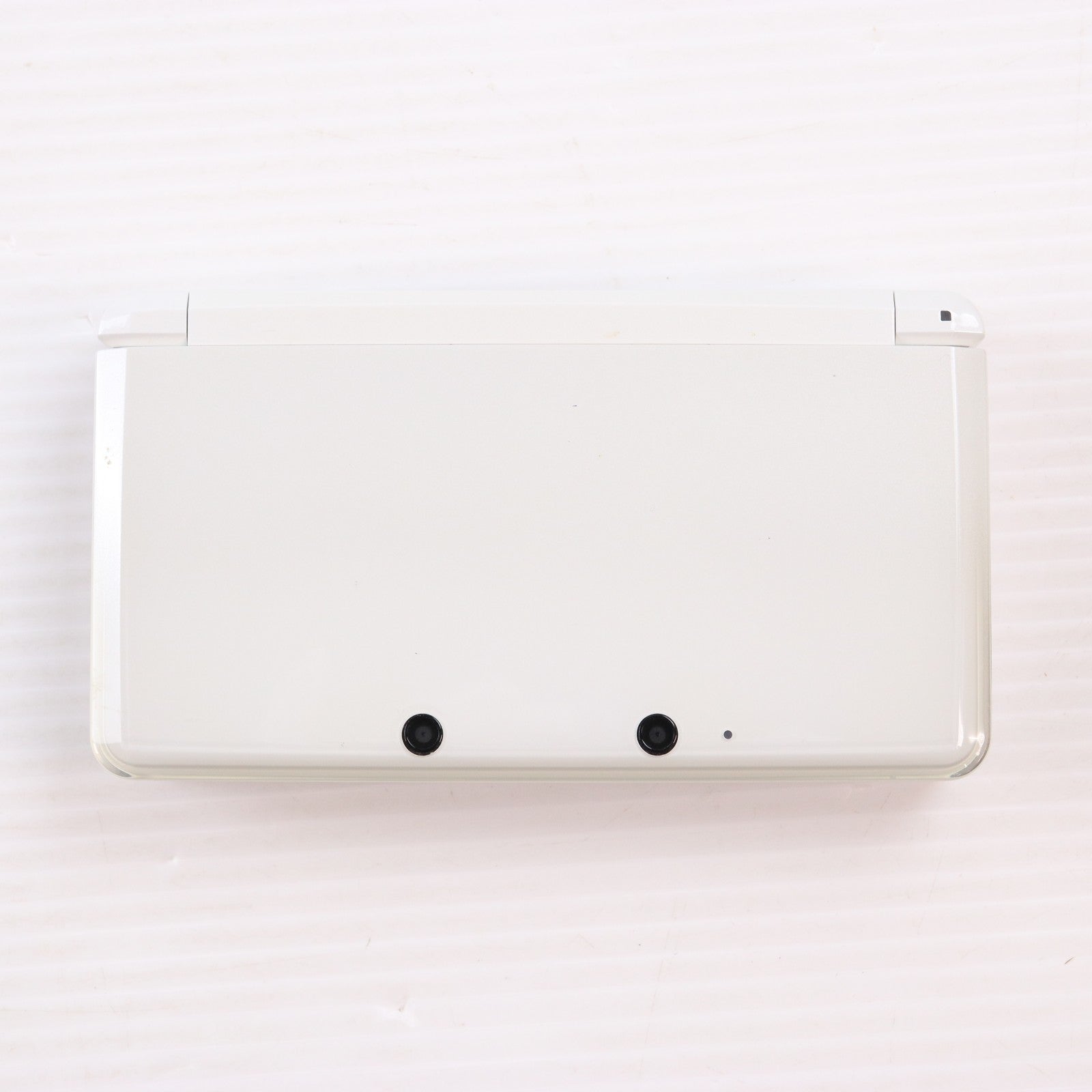 【中古即納】[3DS] (本体) ニンテンドー3DS アイスホワイト 任天堂(CTR-S-WAAA)(20111103)