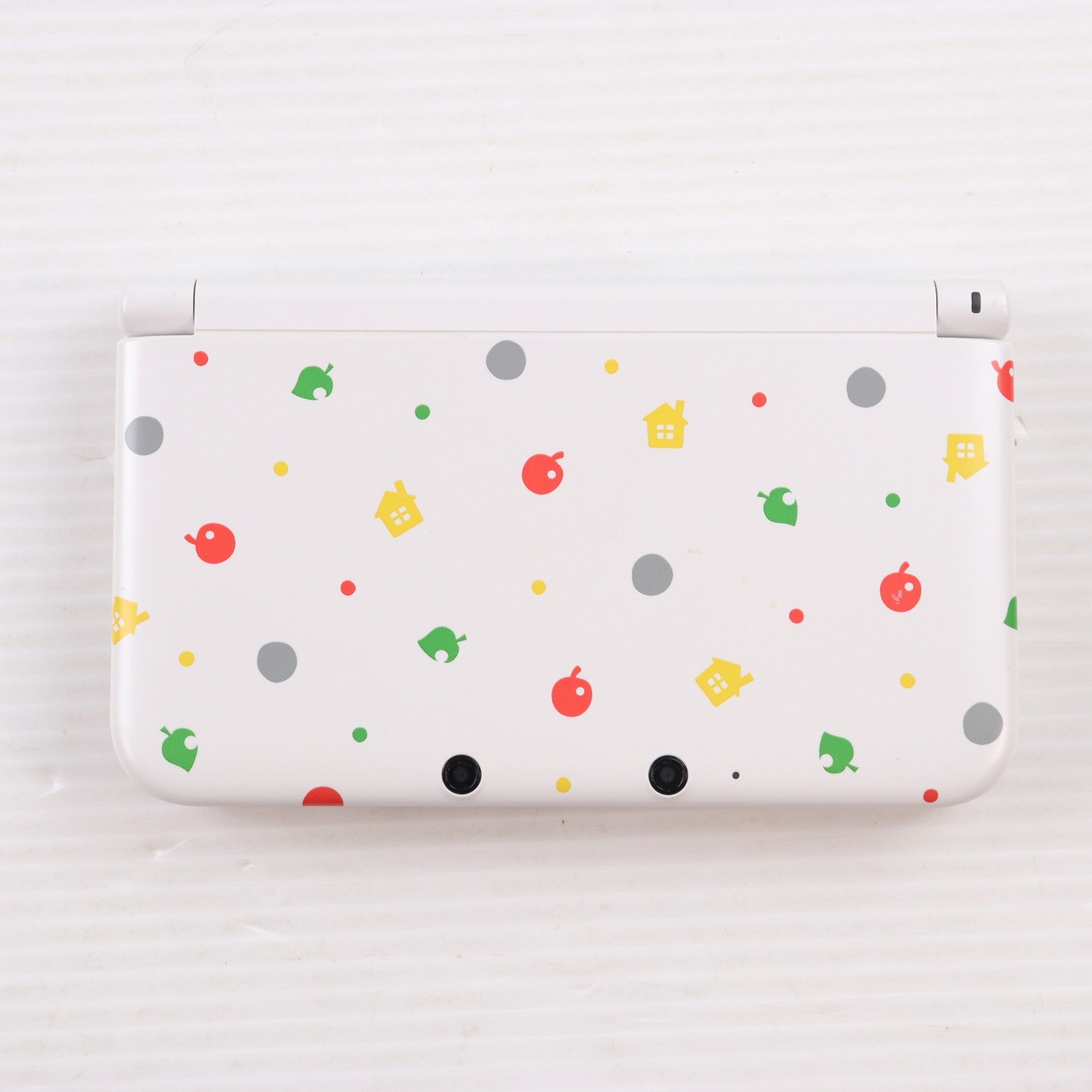 【中古即納】[3DS] (本体) とびだせ どうぶつの森パック(ニンテンドー3DS LL限定本体同梱版) 任天堂(SPR-S-WBDC)(20121108)