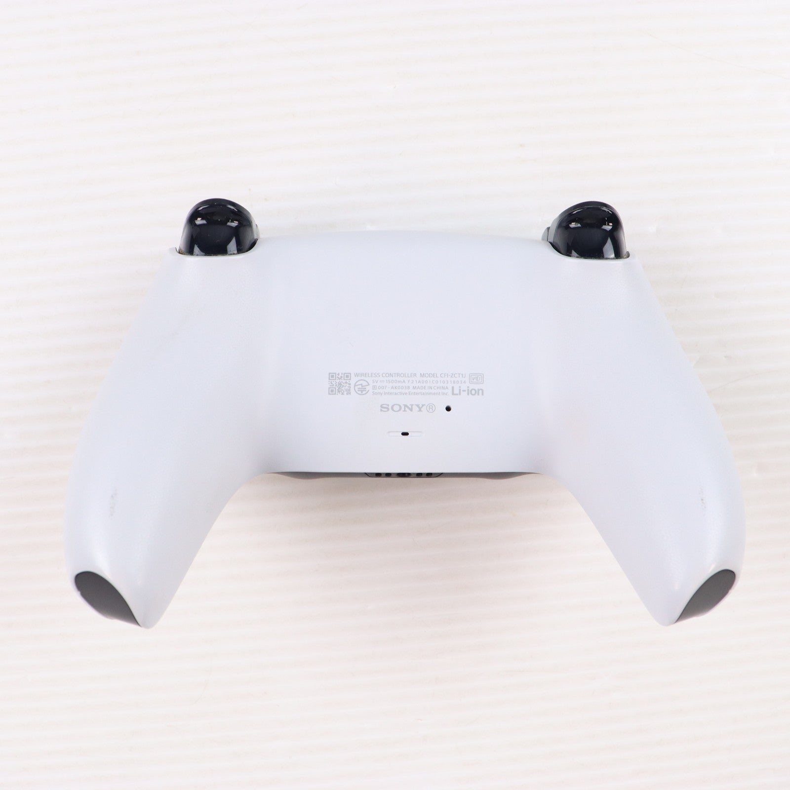 【中古即納】[PS5] (本体) PlayStation 5(プレイステーション5) SIE(CFI-1100A01)(20210824)