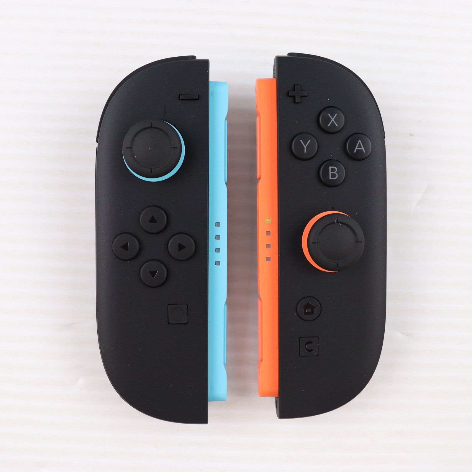 【中古即納】[Switch2] (本体) Nintendo Switch 2(ニンテンドースイッチ2)(日本語・国内専用) 任天堂(BEE-S-KB6CA)(20250605)