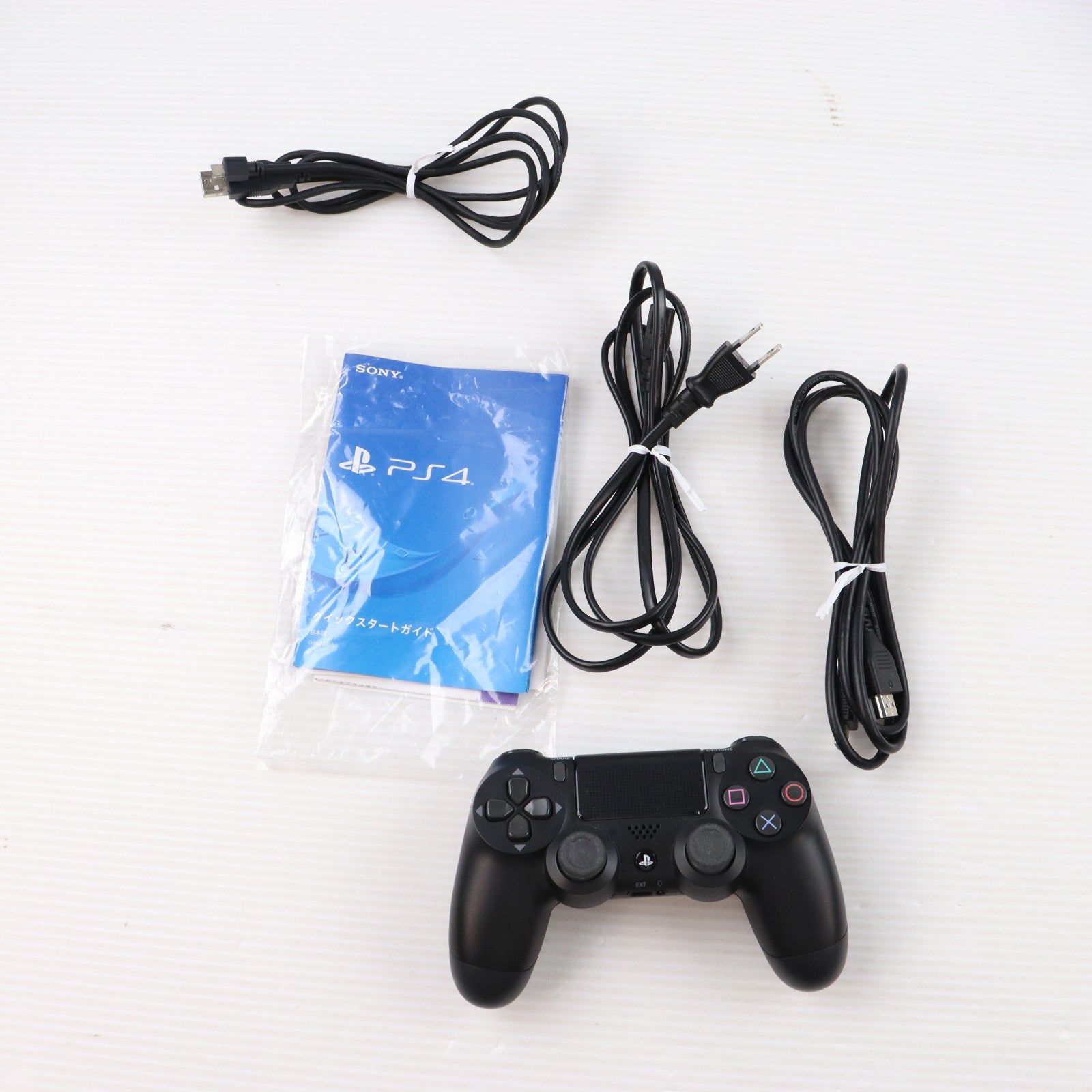 【中古即納】[PS4] (本体) PlayStation 4(プレイステーション4) ジェット・ブラック HDD500GB SIE(CUH-2200AB01)(20180702)