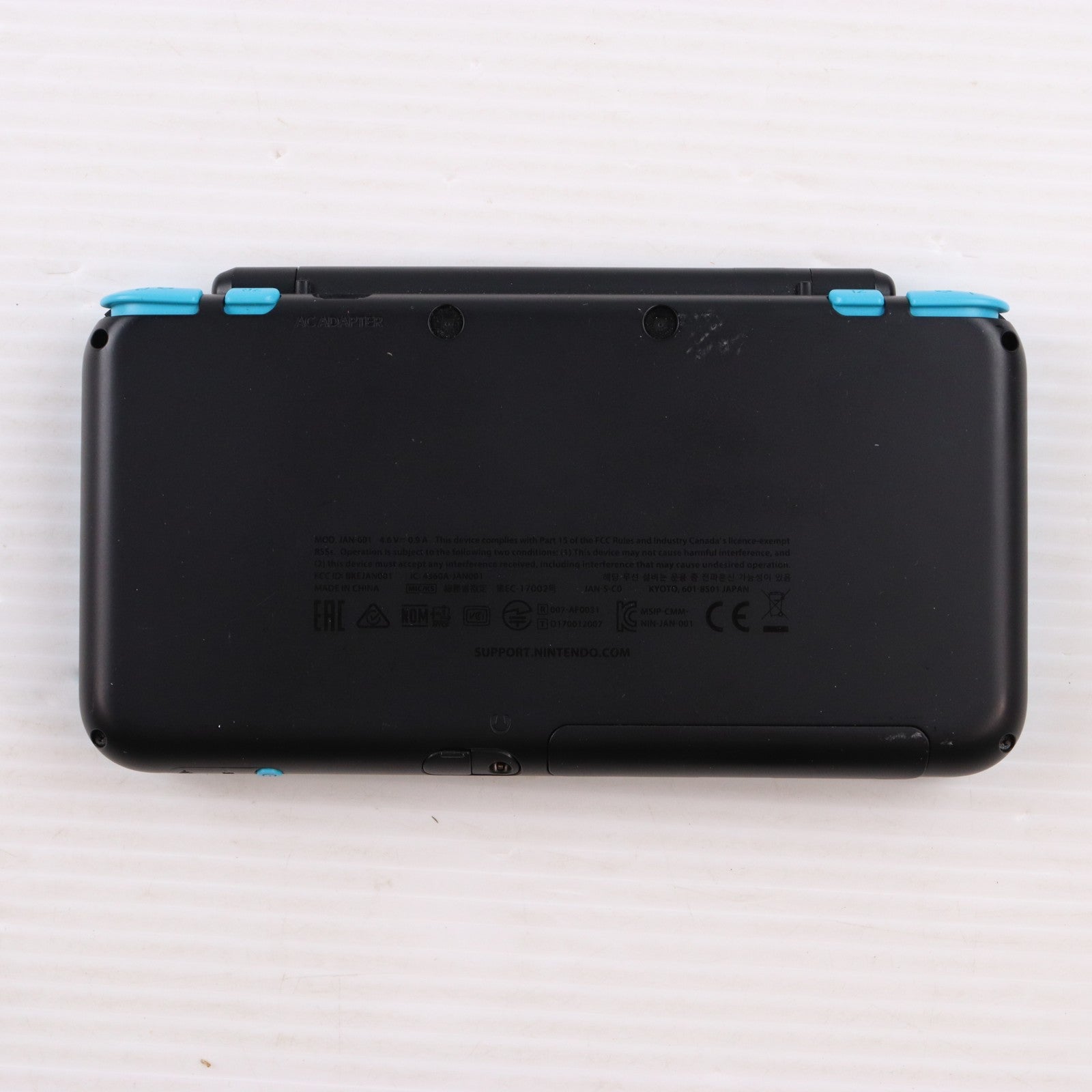 【中古即納】[3DS] (本体) Newニンテンドー2DS LL ブラック×ターコイズ 任天堂(JAN-S-BAAA)(20170713)