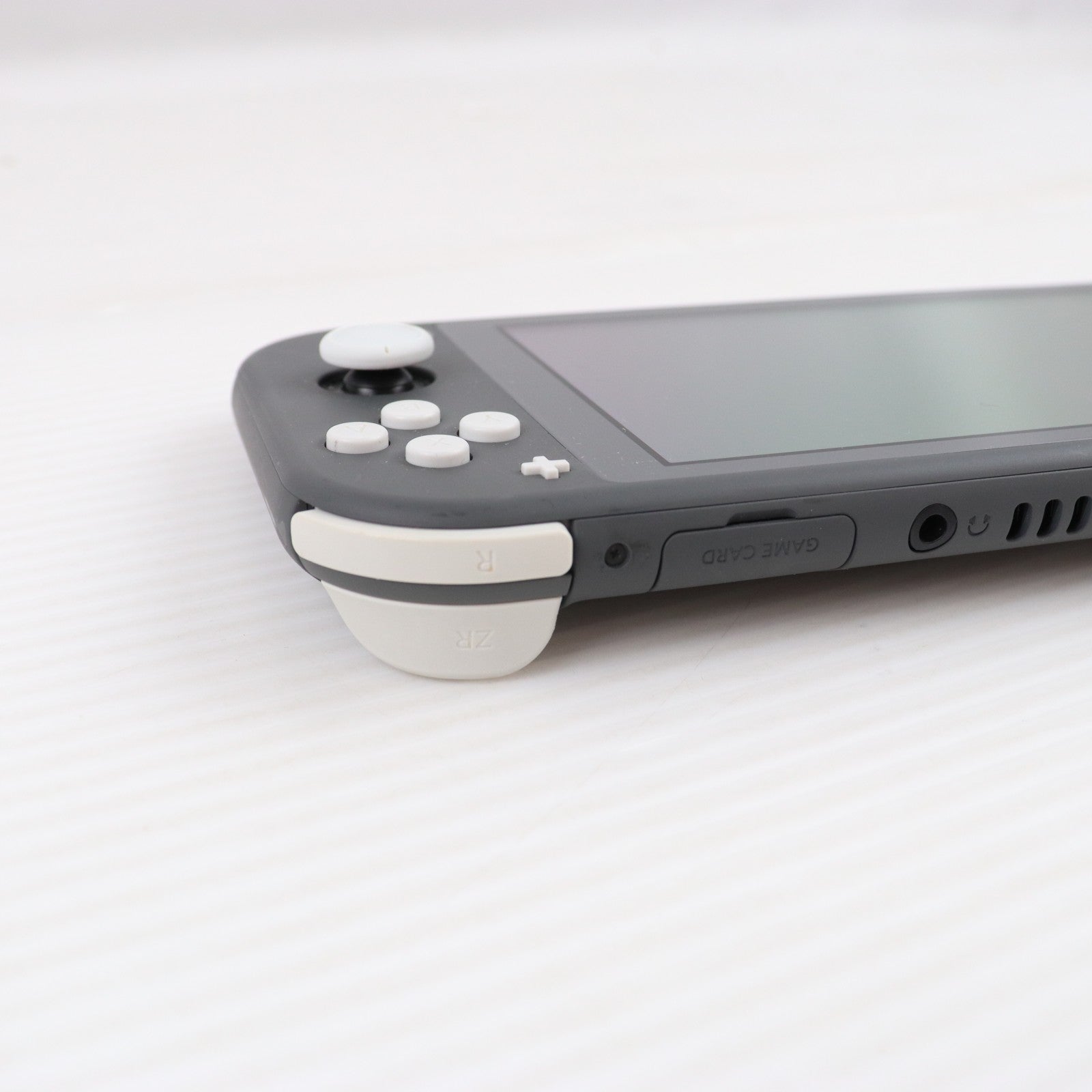 【中古即納】[Switch] (本体) Nintendo Switch Lite(ニンテンドースイッチライト) グレー 任天堂(HDH-S-GAZAA)(20190920)