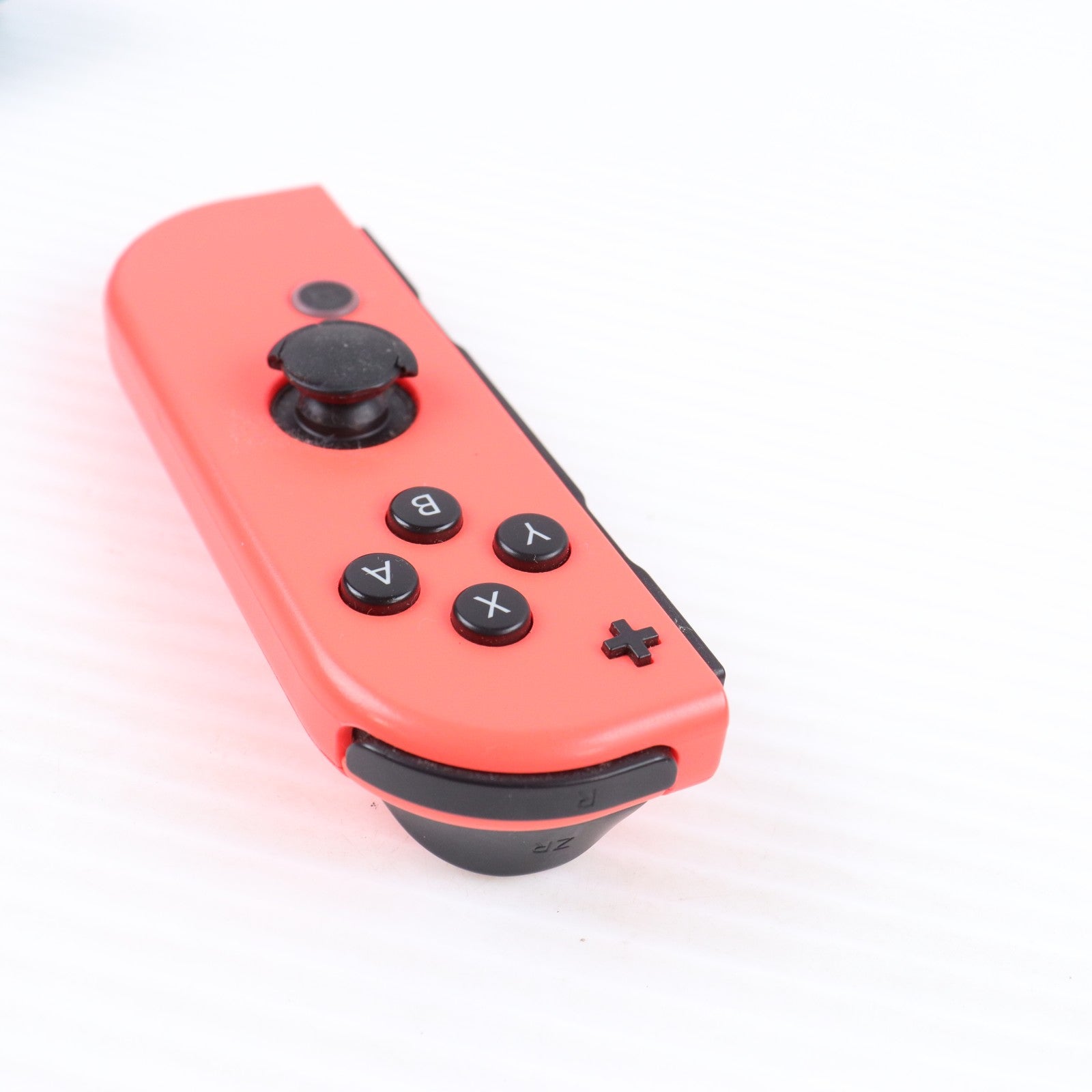 【中古即納】[Switch] (本体) Nintendo Switch(ニンテンドースイッチ) Joy-Con(L) ネオンブルー/(R) ネオンレッド 任天堂(HAD-S-KABAA)(20190830)