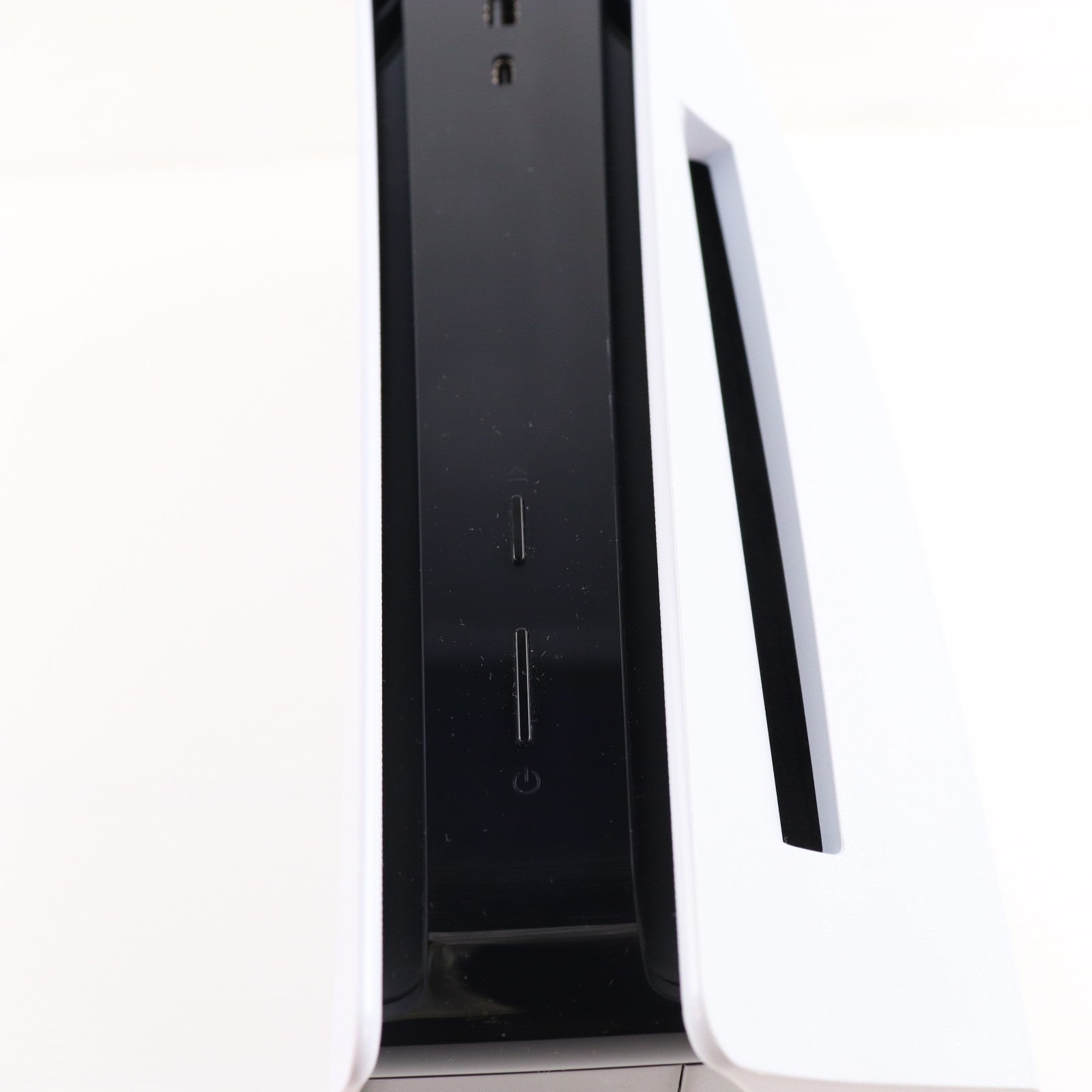 【中古即納】[PS5] (本体) PlayStation 5(プレイステーション5) SIE(CFI-1100A01)(20210824)