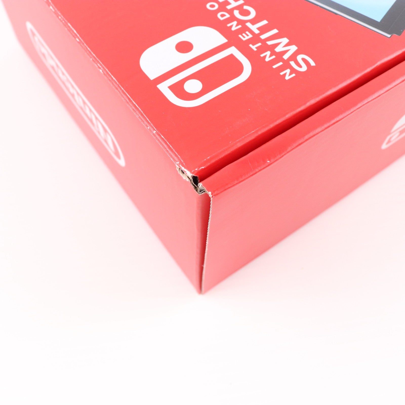 【中古即納】[Switch] (本体) Nintendo Switch(ニンテンドースイッチ) 有機ELモデル Joy-Con(L)/(R) ホワイト 任天堂(HEG-S-KAAAA)(20211008)