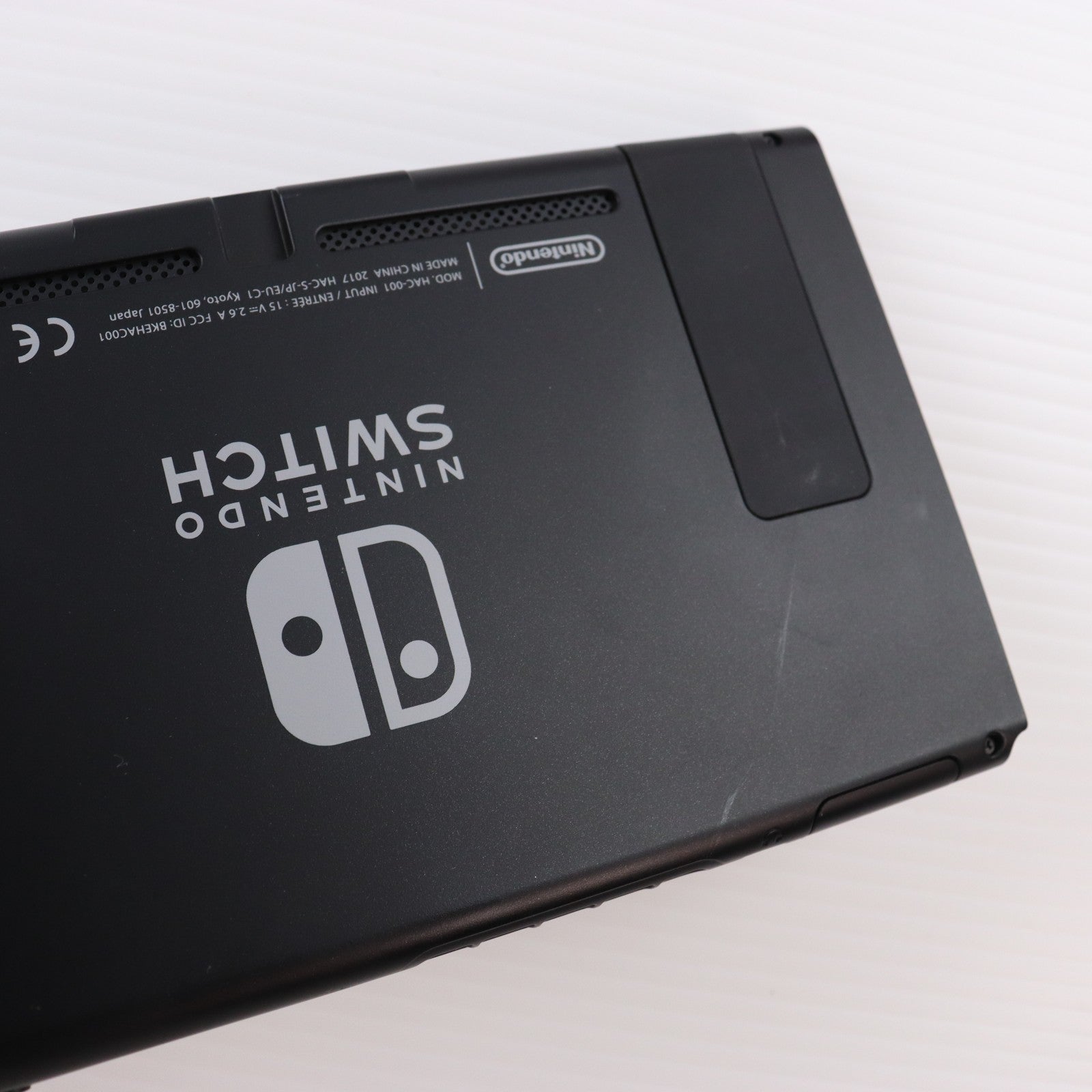 【中古即納】[Switch] (本体) Nintendo Switch(ニンテンドースイッチ) Joy-Con(L)/R グレー 任天堂(HAC-S-KAAAA)(20170303)