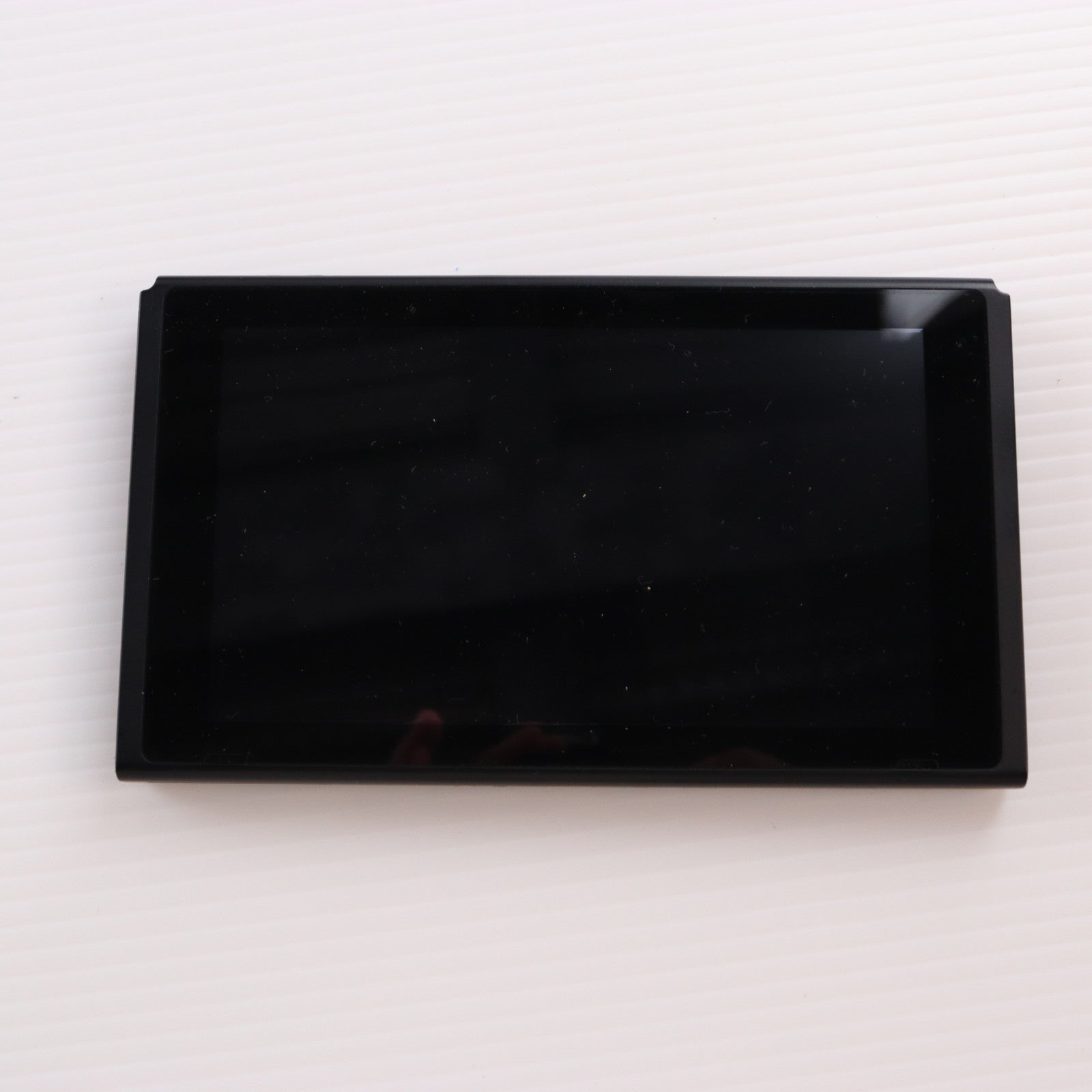 【中古即納】[Switch] (本体) マイニンテンドーストア限定 (新型)Nintendo Switch(ニンテンドースイッチ) カスタマイズ Joy-Con(L) レッド/(R) パープル Joy-Conストラップ ネオンブルー/ネオンレッド 任天堂(HAD-S-KAYAA)(20190830)