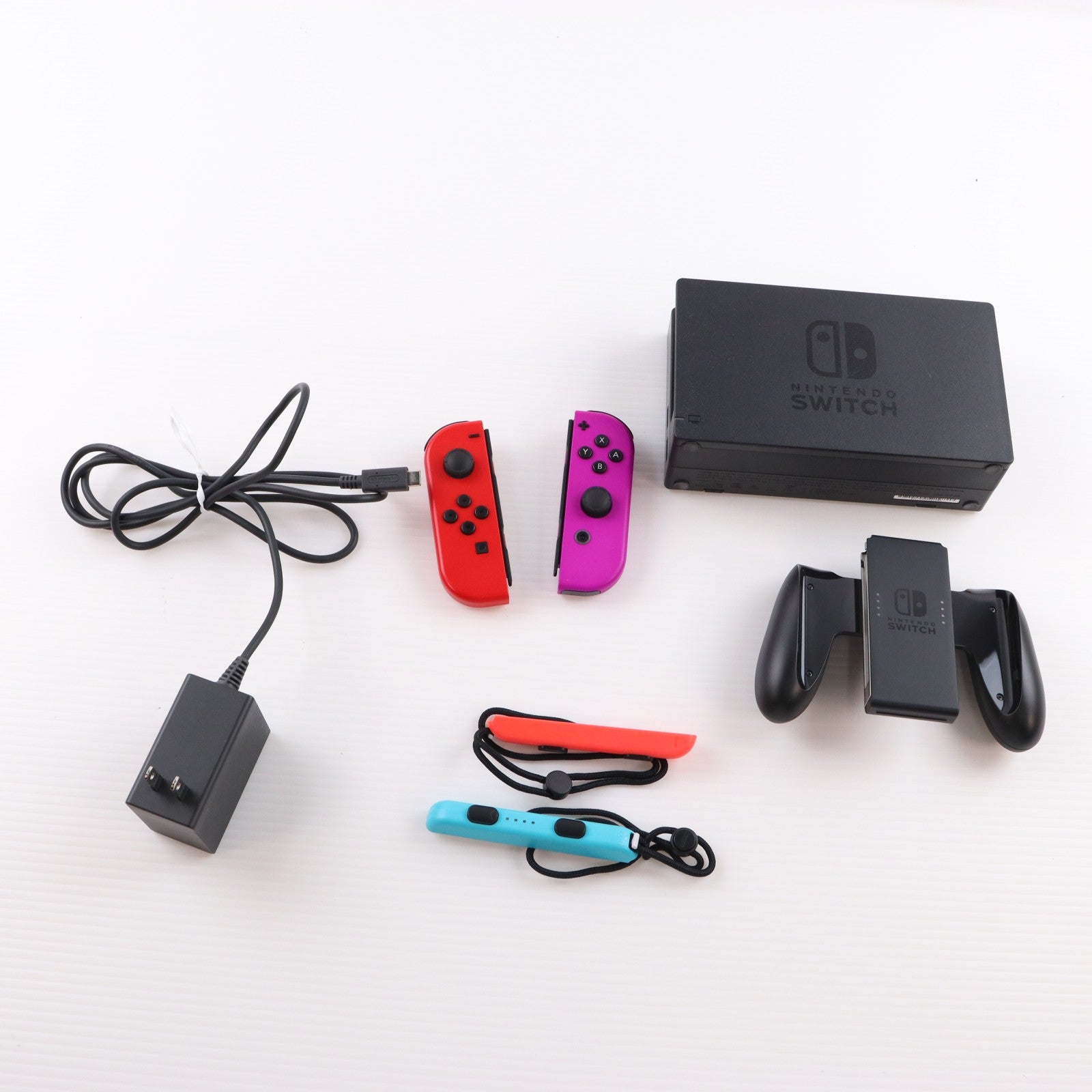 【中古即納】[Switch] (本体) マイニンテンドーストア限定 (新型)Nintendo Switch(ニンテンドースイッチ) カスタマイズ Joy-Con(L) レッド/(R) パープル Joy-Conストラップ ネオンブルー/ネオンレッド 任天堂(HAD-S-KAYAA)(20190830)