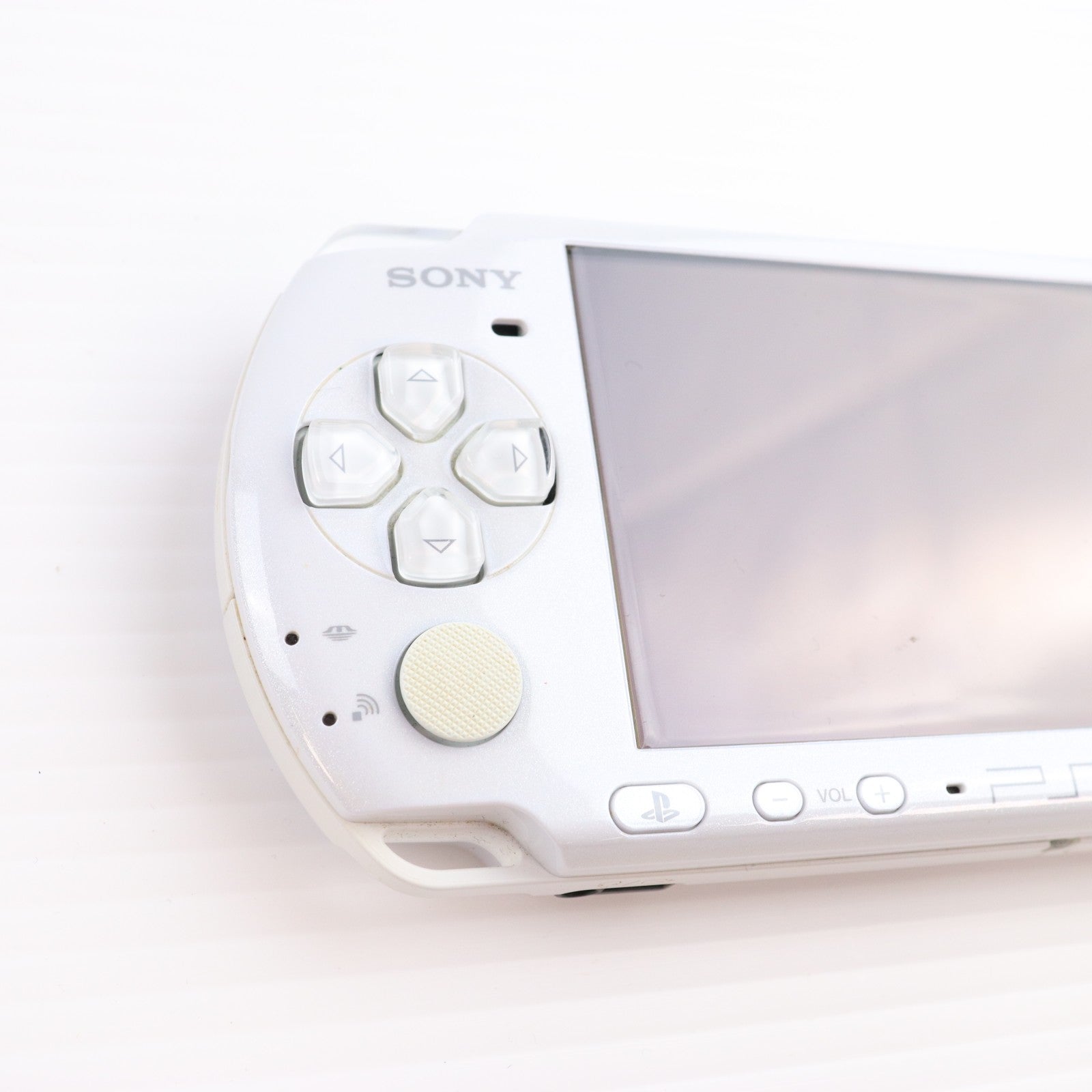【中古即納】[PSP] (本体) ディシディアファイナルファンタジー FF20th アニバーサリーリミテッド スクウェア・エニックス(ULJM-05405)(20081218)