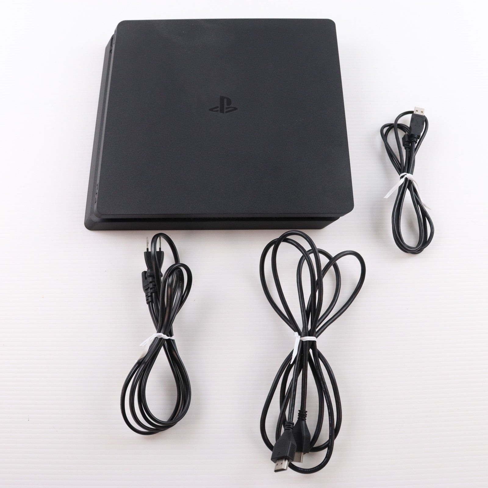 【中古即納】[PS4] (本体) PlayStation 4(プレイステーション4) ジェット・ブラック HDD500GB SIE(CUH-2000AB01)(20160915)