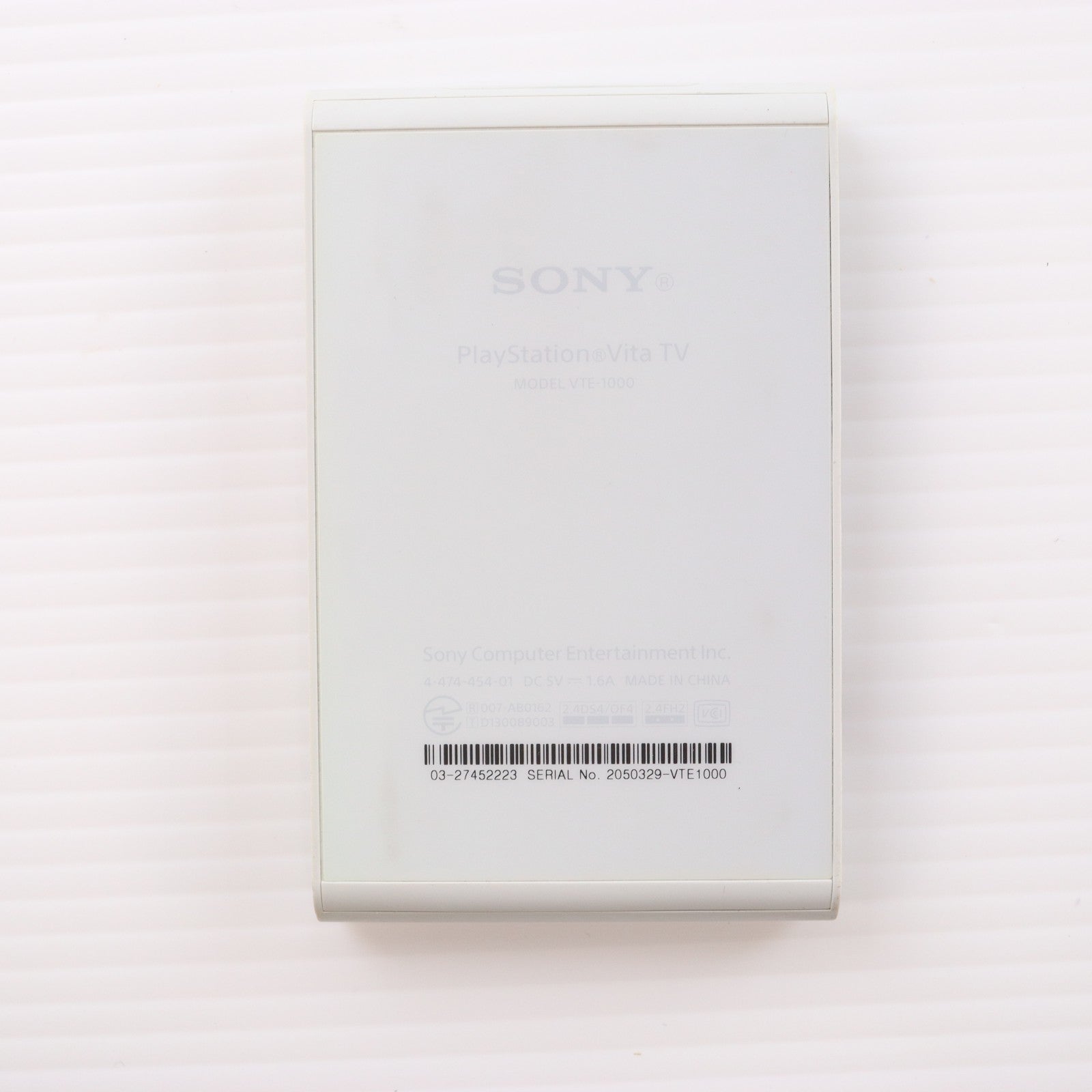 【中古即納】[PSVita] (本体) PlayStation Vita(プレイステーション ヴィータ) TV バリューパック SCE(VTE-1000AA01)(20131114)