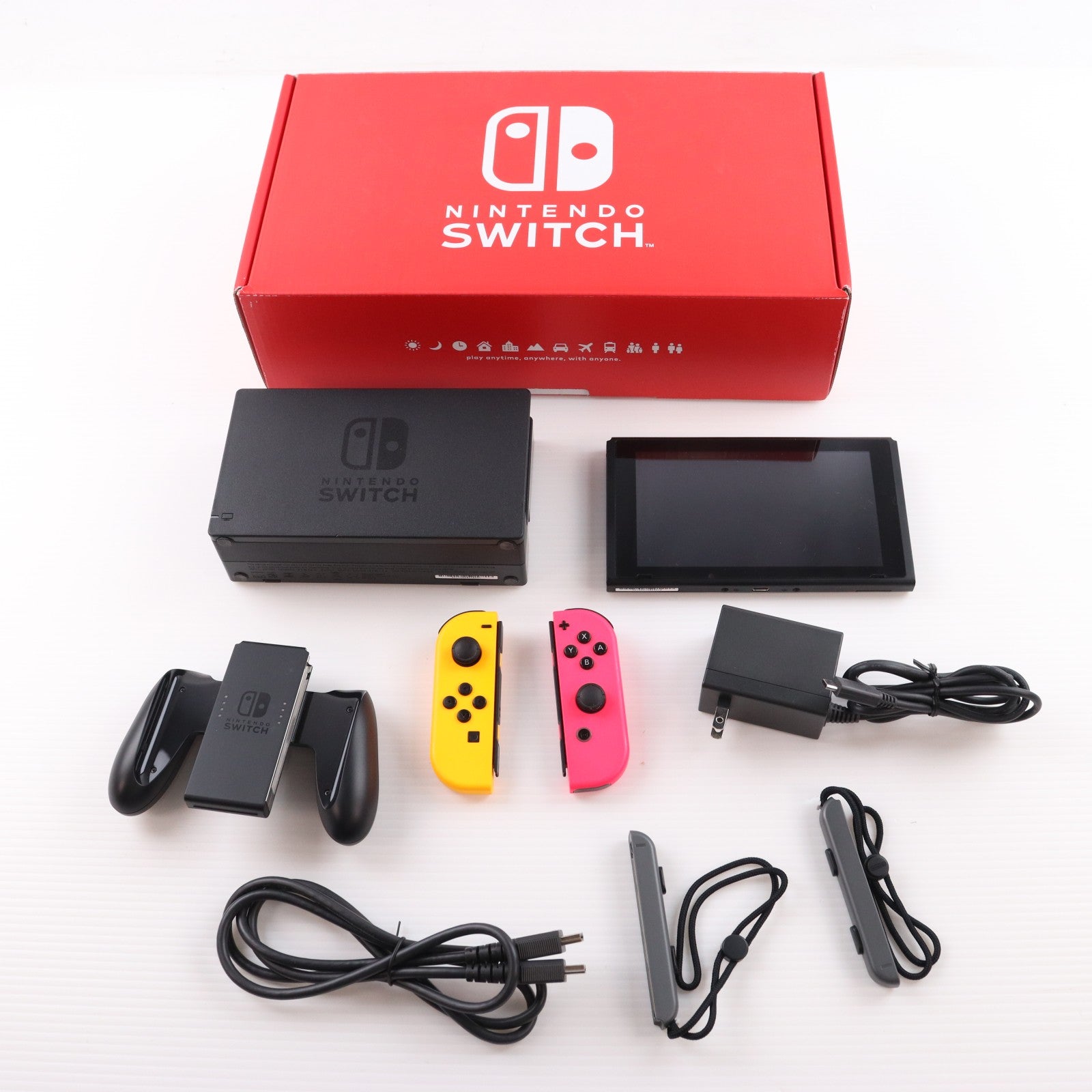 【中古即納】[Switch] (本体) マイニンテンドーストア限定 (新型)Nintendo Switch(ニンテンドースイッチ) カスタマイズ Joy-Con(L) ネオンオレンジ/(R) ネオンピンク Joy-Conストラップ グレー 任天堂(HAD-S-KAYAA)(20190830)