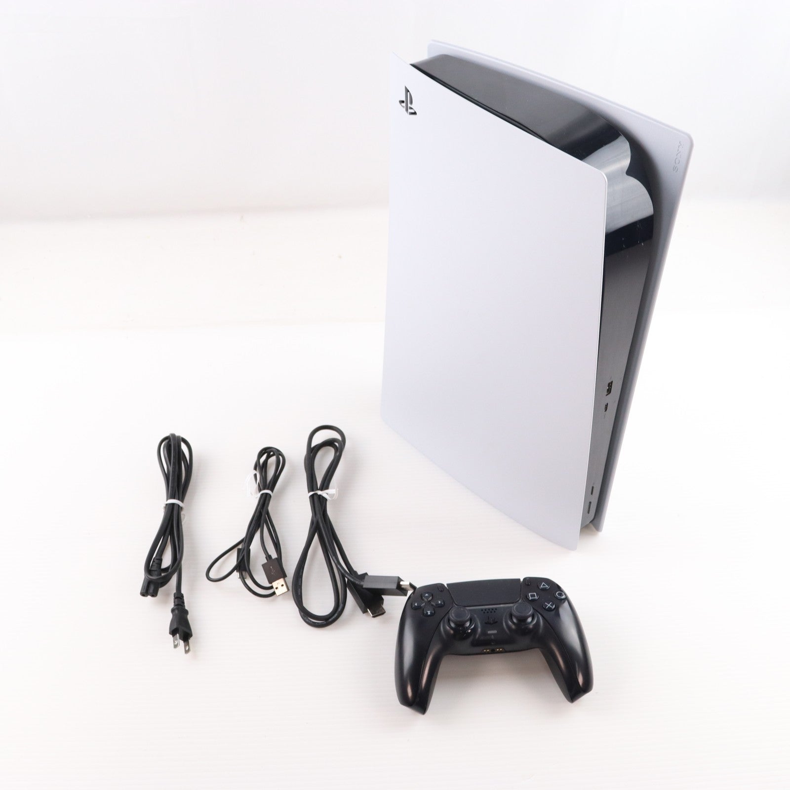 【中古即納】[PS5] (本体) PlayStation 5(プレイステーション5) SIE(CFI-1000A01)(20201112)