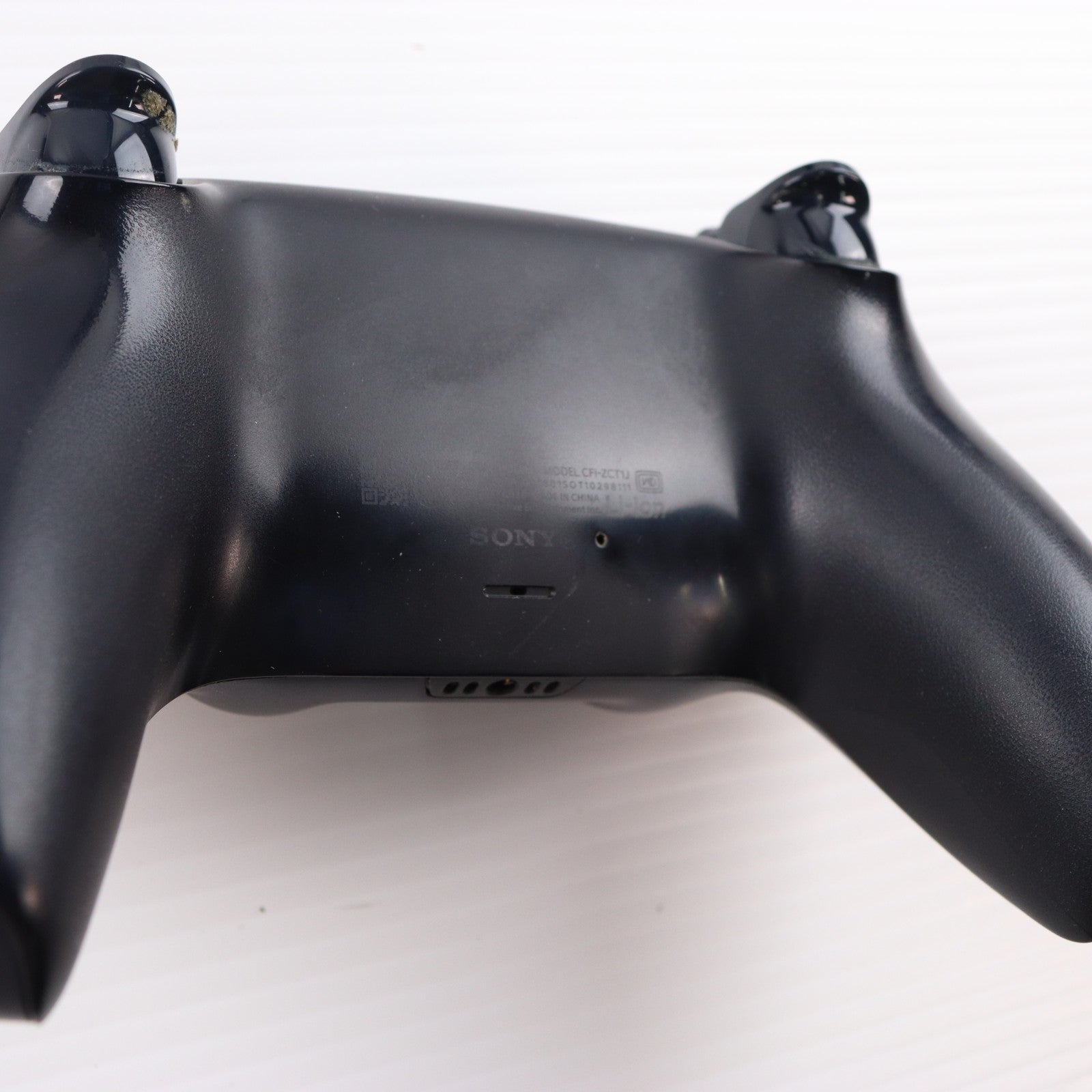 【中古即納】[PS5] (本体) PlayStation 5(プレイステーション5) SIE(CFI-1000A01)(20201112)
