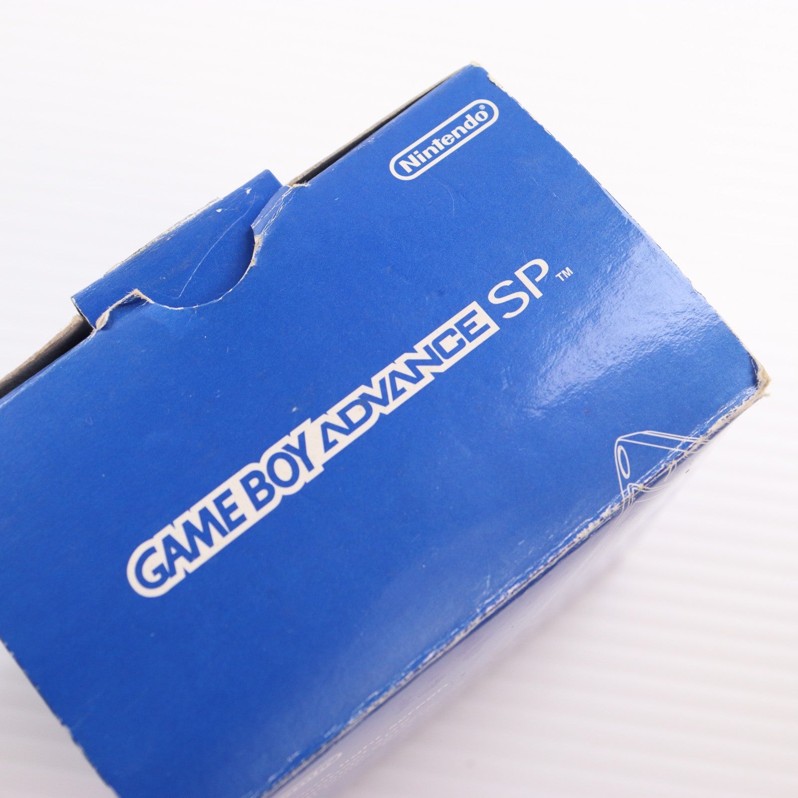 【中古即納】[GBA] (本体) GAMEBOY ADVANCE SP(ゲームボーイアドバンスSP) アズライトブルー 任天堂(AGS-S-ZBA)(20030214)