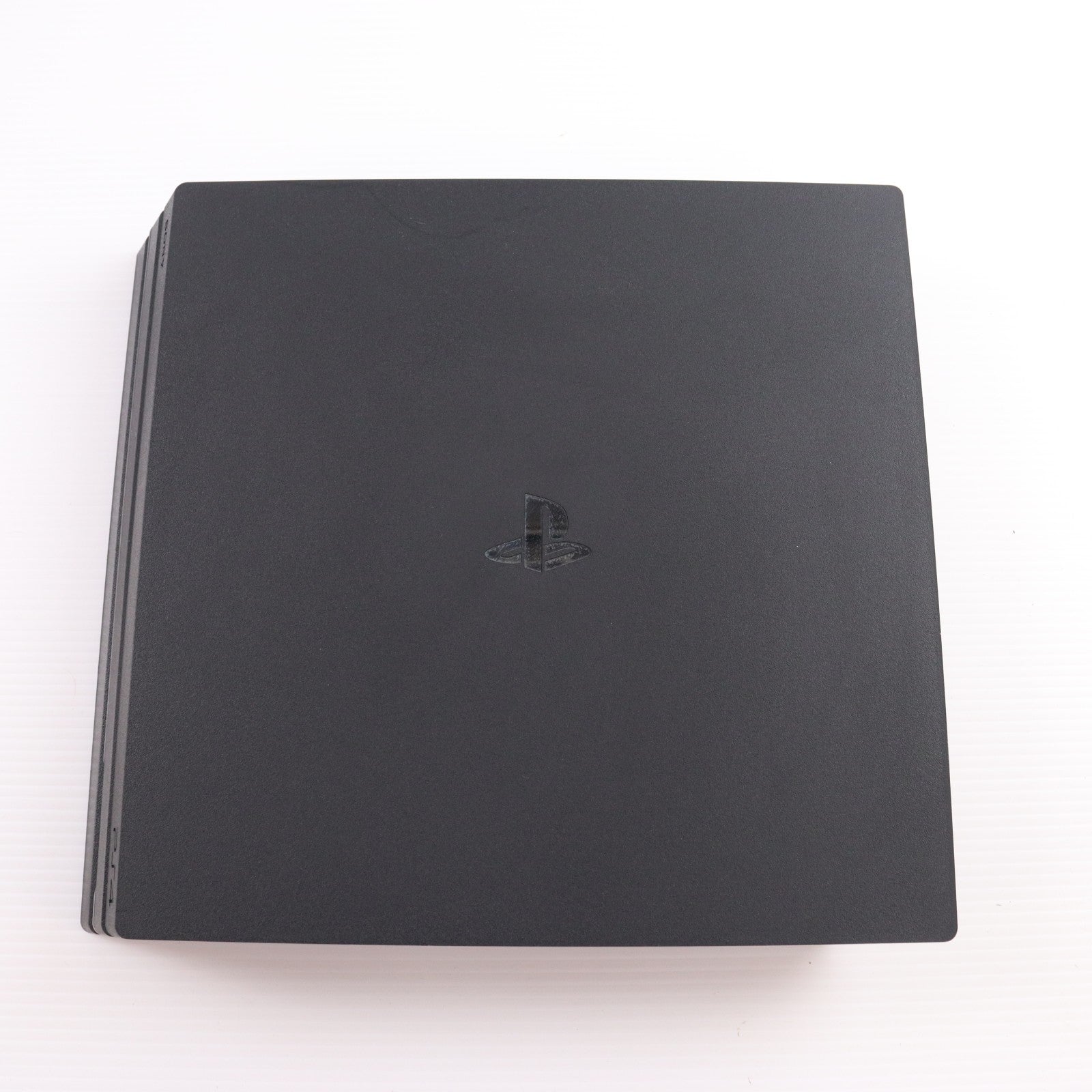 【中古即納】[PS4] (本体) PlayStation 4 Pro(プレイステーション4 プロ) ジェット・ブラック 1TB SIE(CUH-7200BB01)(20180927)