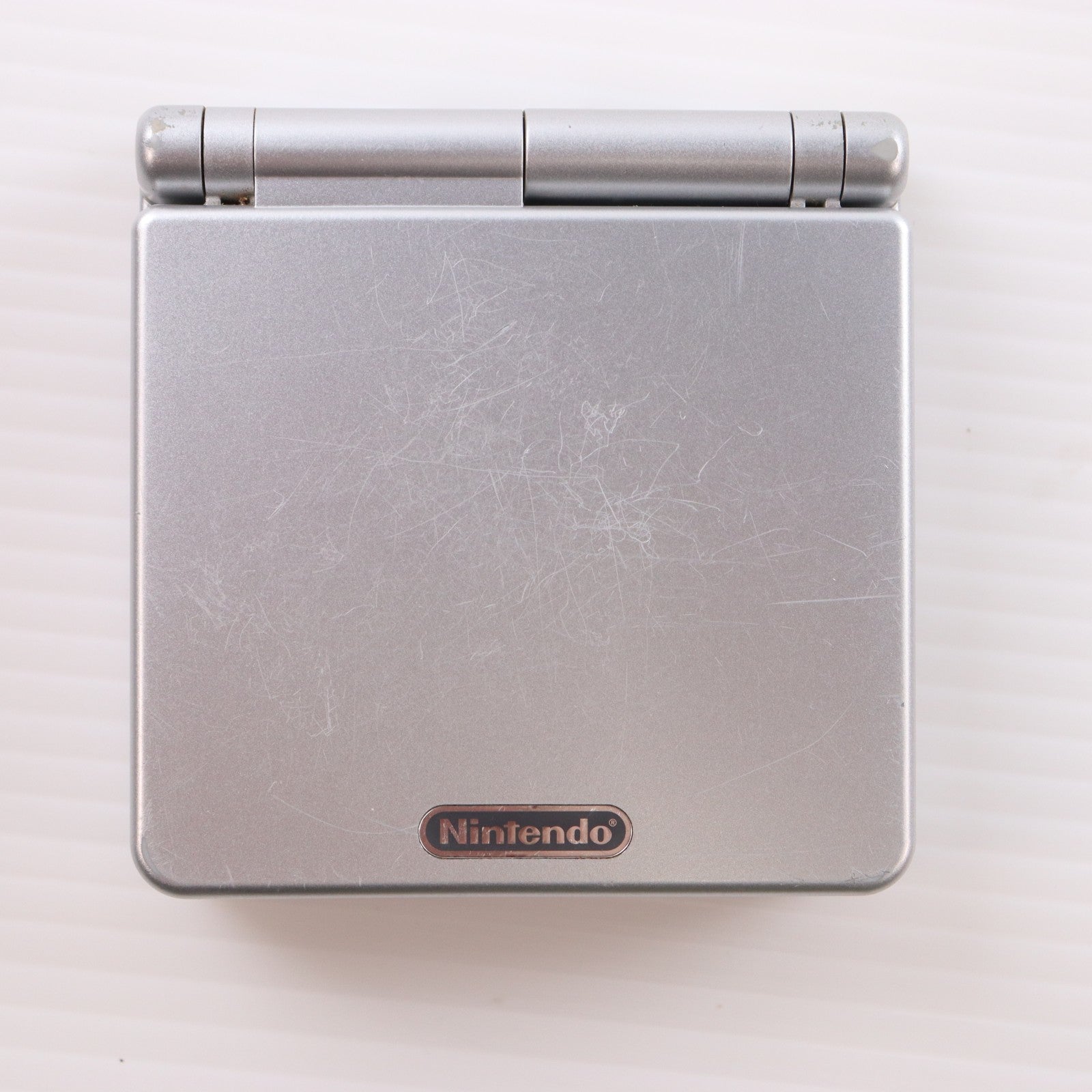 【中古即納】[GBA] (本体) GAMEBOY ADVANCE SP(ゲームボーイアドバンスSP) プラチナシルバー 任天堂(AGS-S-ZVA)(20030214)