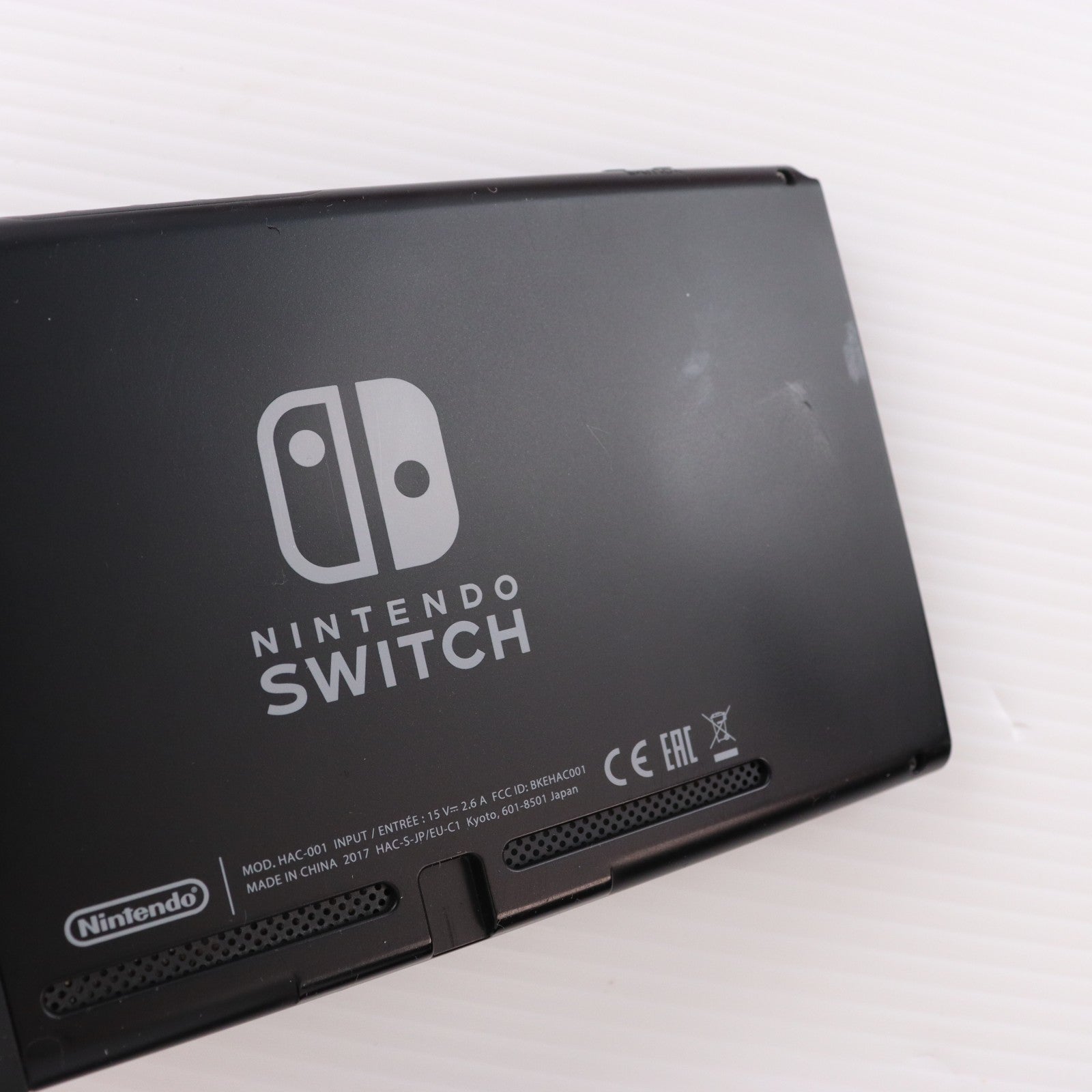 【中古即納】[Switch] (本体) Nintendo Switch(ニンテンドースイッチ) Joy-Con(L)/R グレー 任天堂(HAC-S-KAAAA)(20170303)
