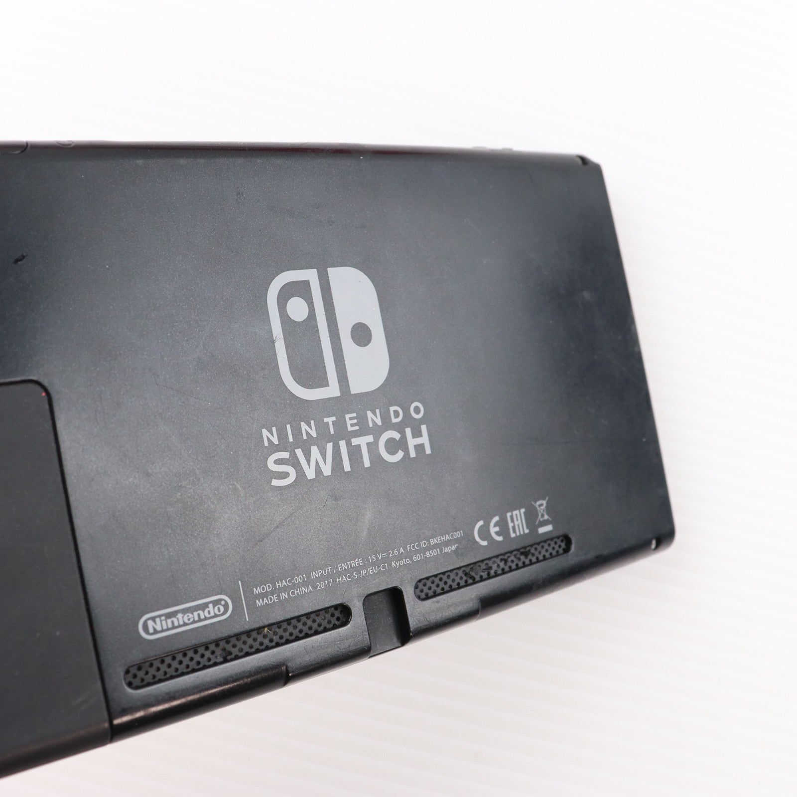 【中古即納】[Switch] (本体) Nintendo Switch(ニンテンドースイッチ) Joy-Con(L) ネオンブルー/R ネオンレッド 任天堂(HAC-S-KABAA)(20170303)