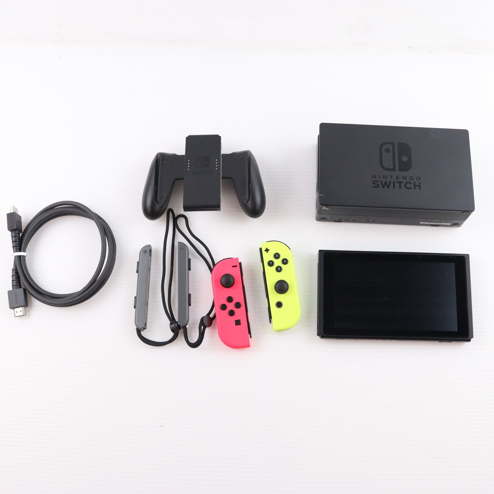【中古即納】[Switch] (本体) Nintendo Switch(ニンテンドースイッチ) Joy-Con(L) ネオンブルー/R ネオンレッド 任天堂(HAD-S-KABAH)(20190830)