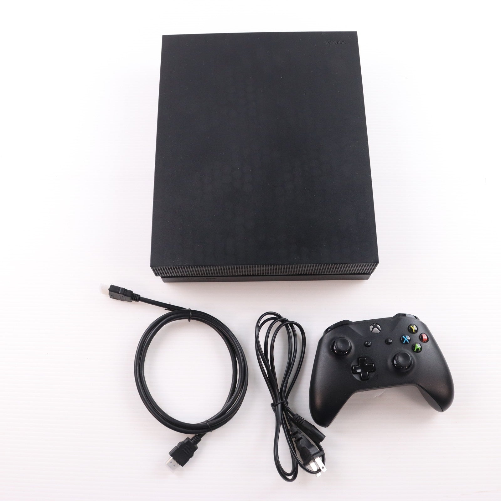 【中古即納】[XboxOne] (本体) Xbox One(エックスボックス ワン) 日本マイクロソフト(5C5-00019)(20140904)