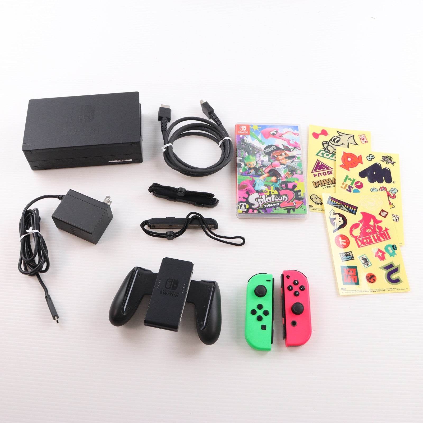 【中古即納】[Switch] (本体) Nintendo Switch(ニンテンドースイッチ) スプラトゥーン2セット 任天堂(HAC-S-KACEA)(20170721)