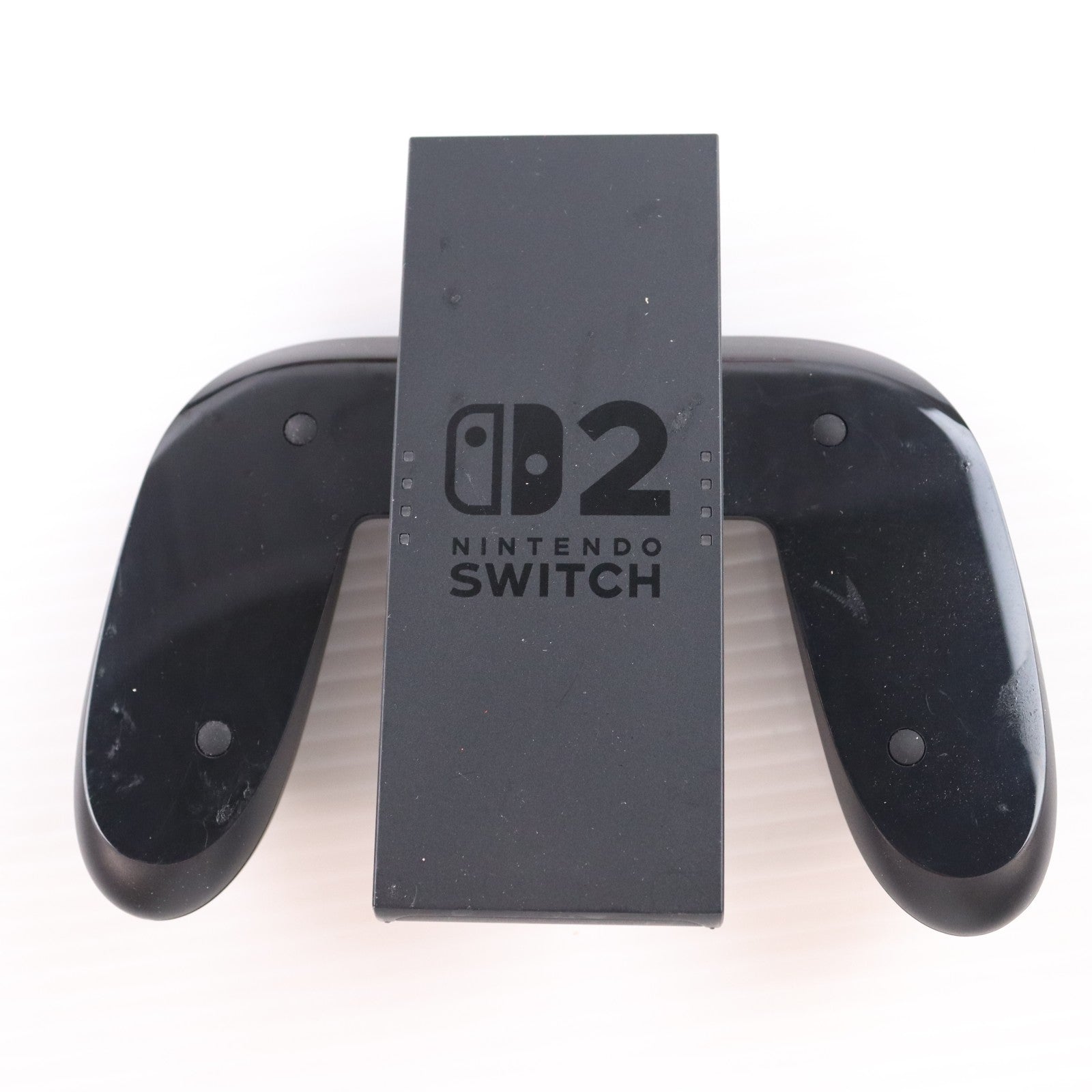 【中古即納】[Switch2] (本体) Nintendo Switch 2(ニンテンドースイッチ2)(日本語・国内専用) 任天堂(BEE-S-KB6CA)(20250605)